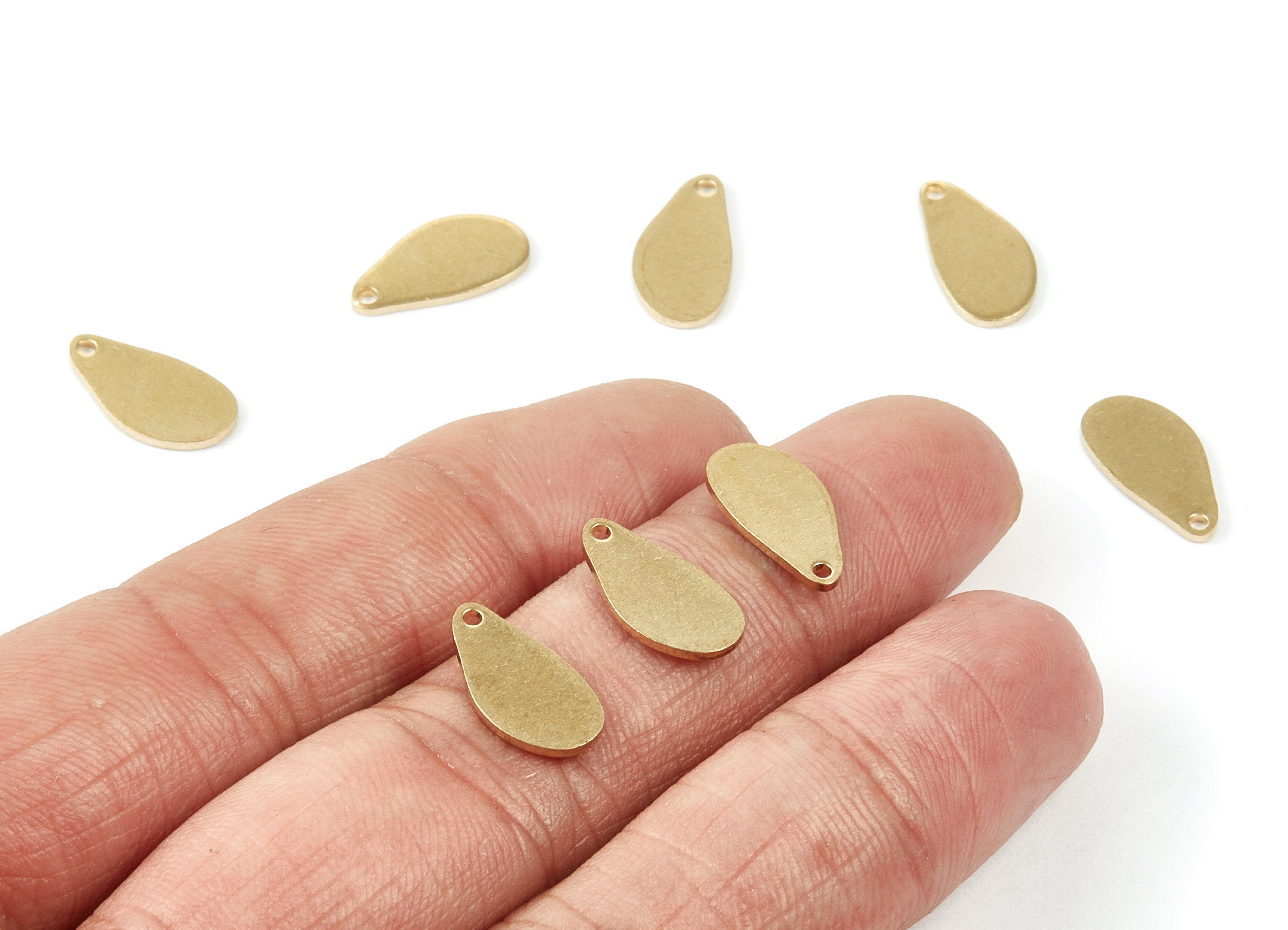 Personalized stamping blank - Brass Oval Charms - Oval Raw Brass Pendant - Earring Findings - Jewelry Supplies - 14.39x7.5x0.8mm - PP1965 - DOMEDBAZAAR