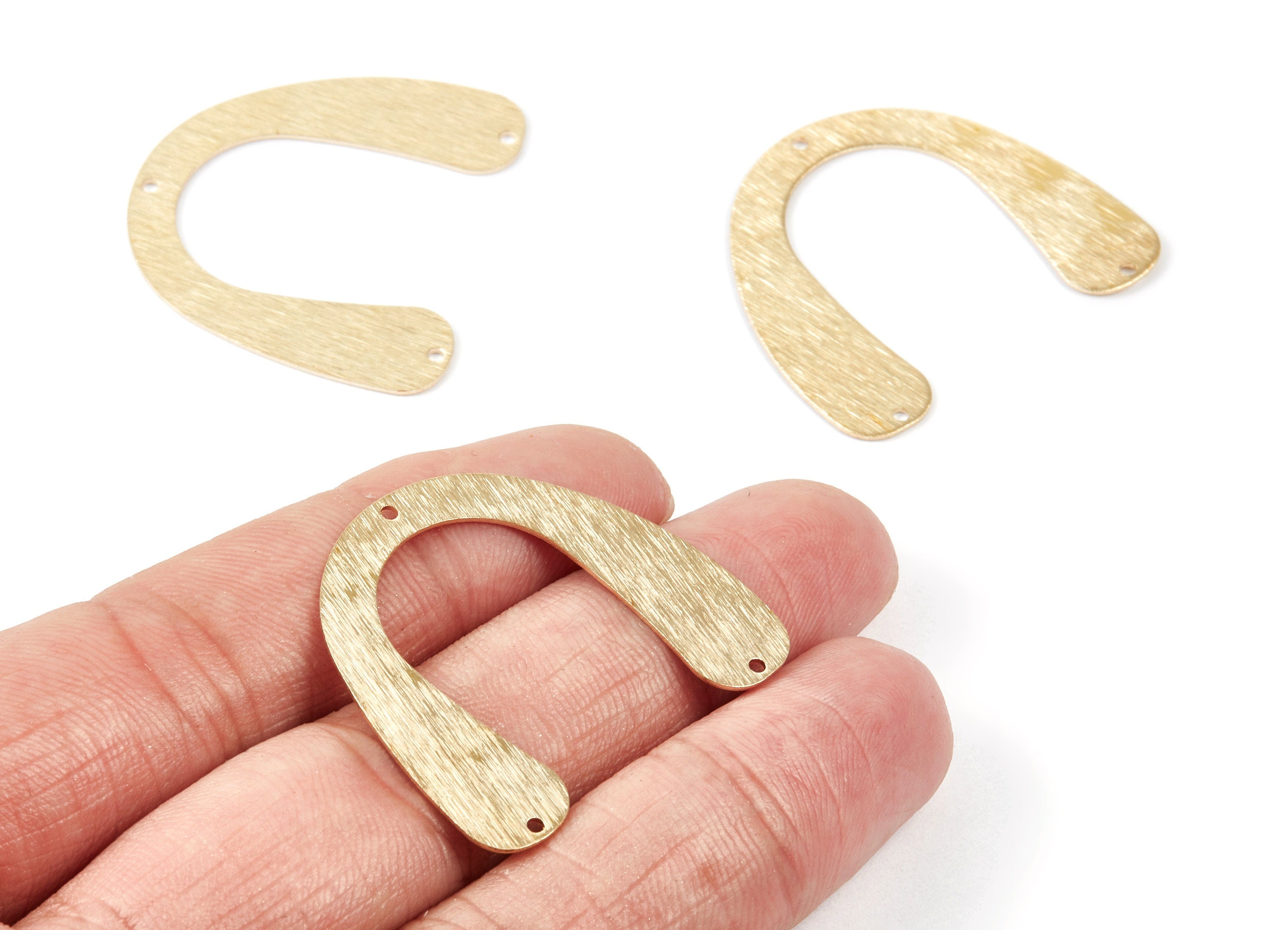 Brass U Charms - Textured U Shaped Raw Brass Connectors With 3 Holes - Jewelry Supplies - 35,7x31,3x0,67mm - PP1739 - DOMEDBAZAAR