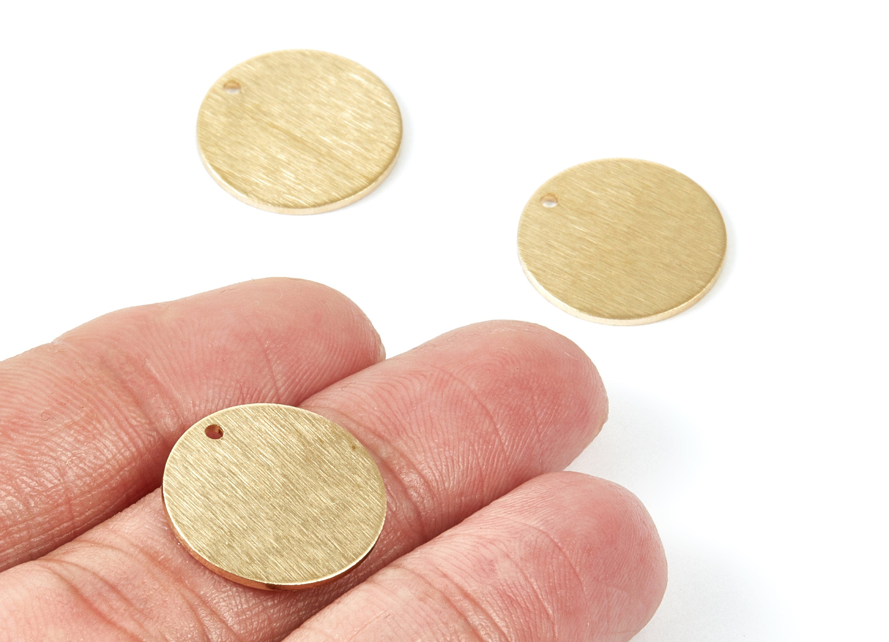Brass Round Charms - Rough Textured Raw Brass Pendant - Earring Findings - Jewelry Supplies - 18,03x18,03x1mm - PP1835 - DOMEDBAZAAR