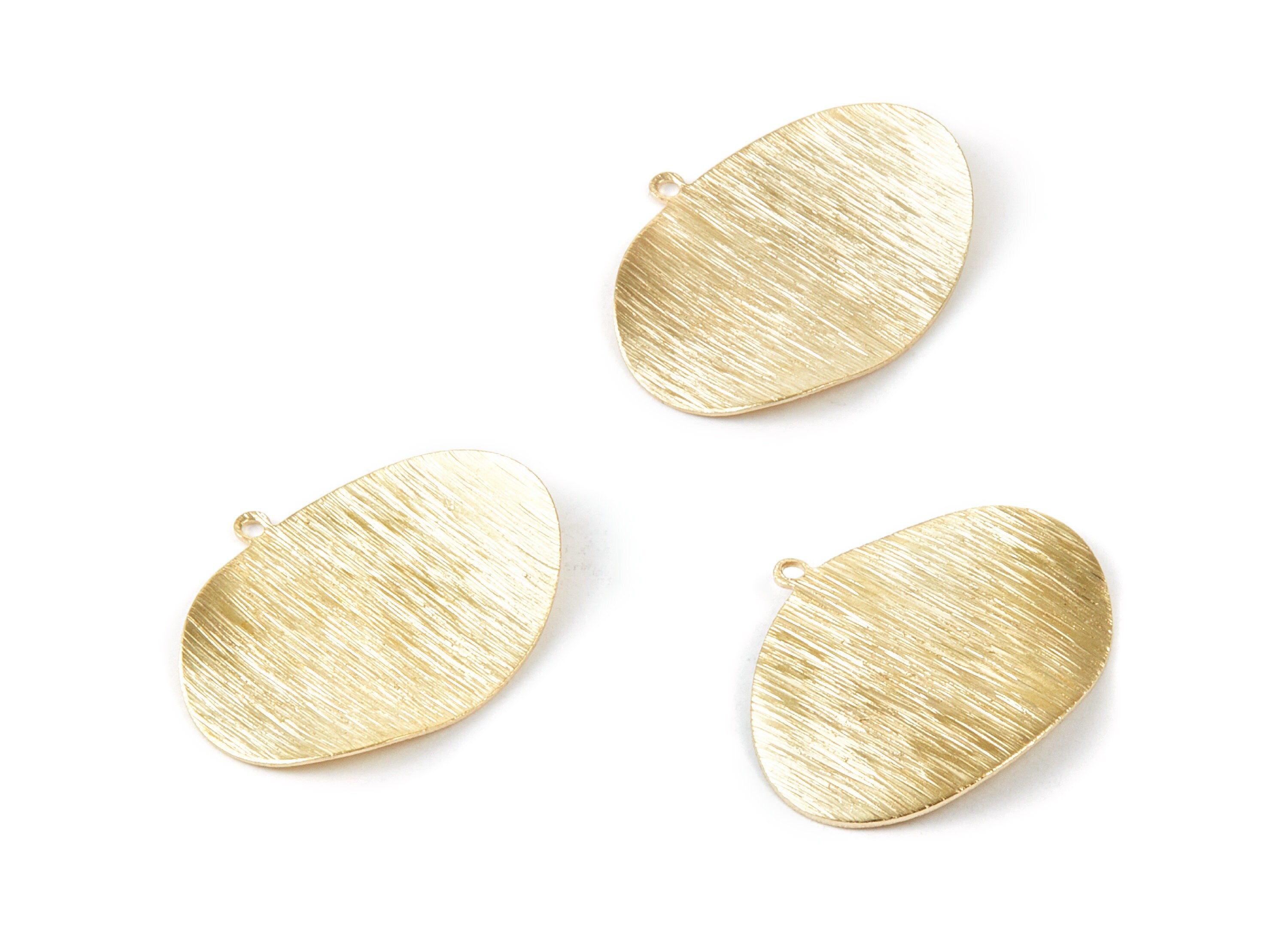 Brass Textured Oval Charms - Textured Oval Raw Brass Pendant - Brass Earring Findings - Jewelry Supplies - 25,3x20x0,79mm - PP1793 - DOMEDBAZAAR