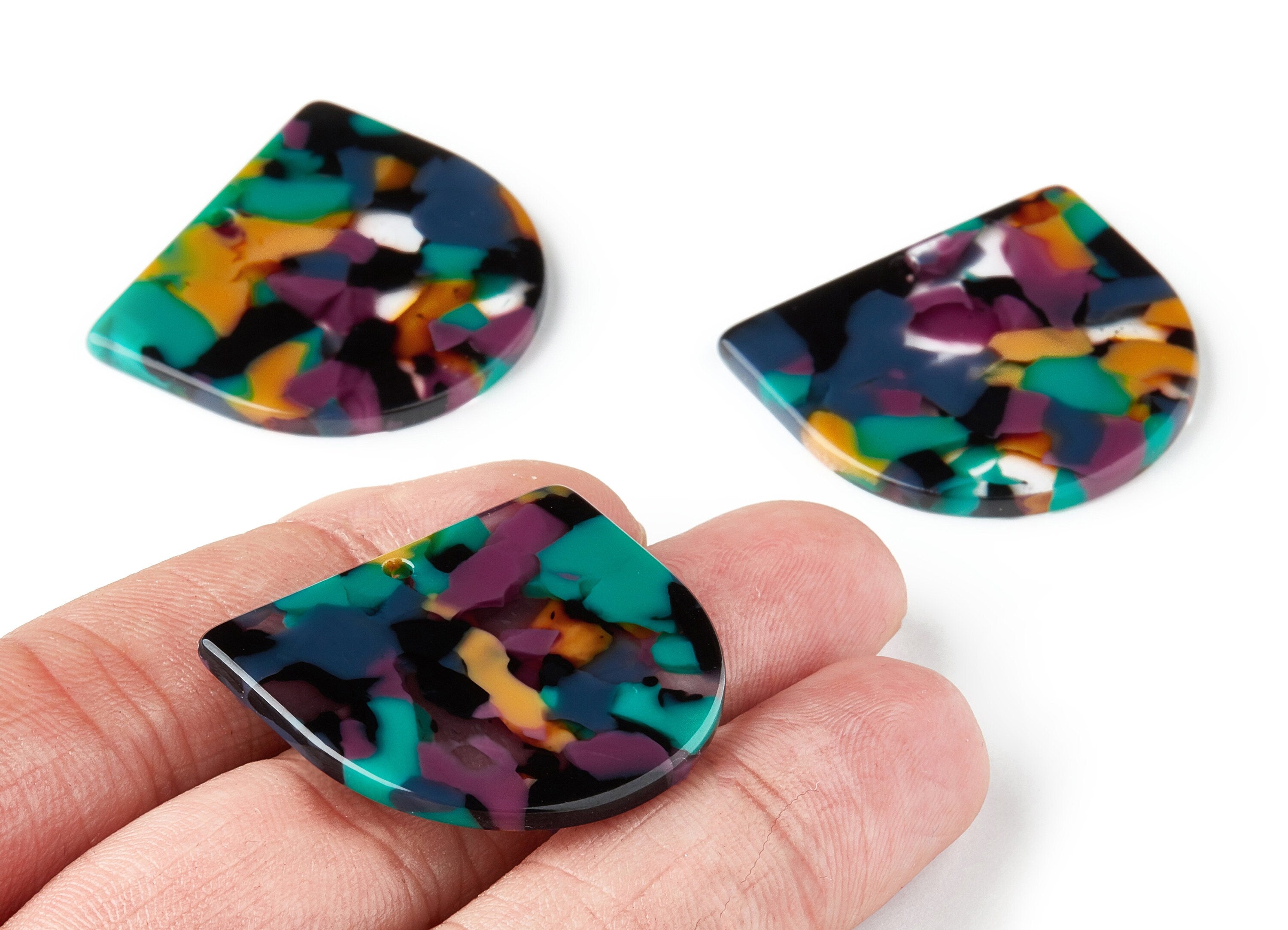 Acetate D Earring Charm - Acrylic D Pendant - Earring Findings - Jewelry Supplies - Color Code:A25 - 33.4x29.2x2.5mm - AC1094AH - DOMEDBAZAAR