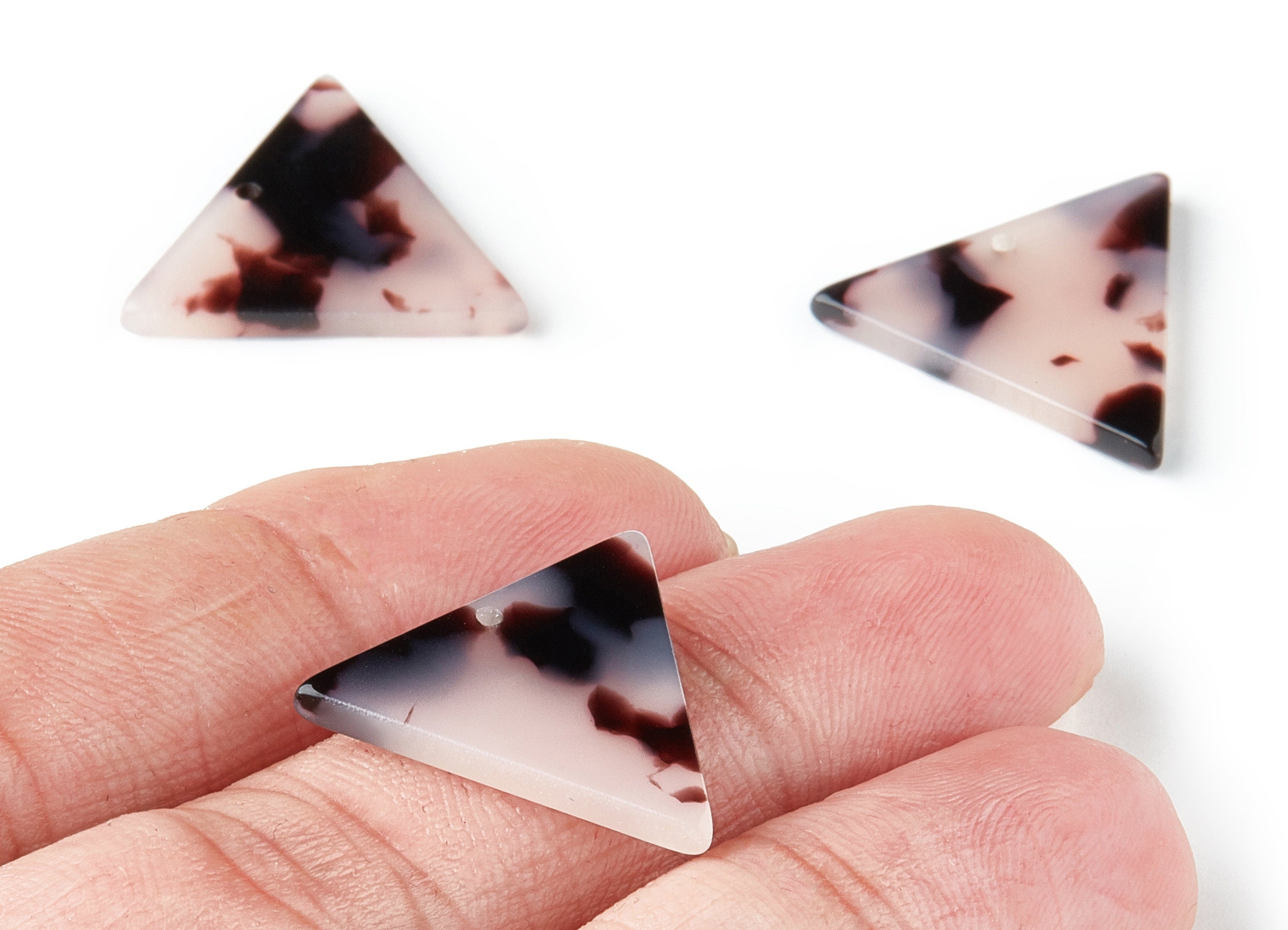 Acetate Acrylic Earring Charm - Blonde Tortoise Shell Earrings - Triangle Shaped - 1 Hole - Color Code: A06 - 21.94x18.99x2.45mm - AC1442 - DOMEDBAZAAR