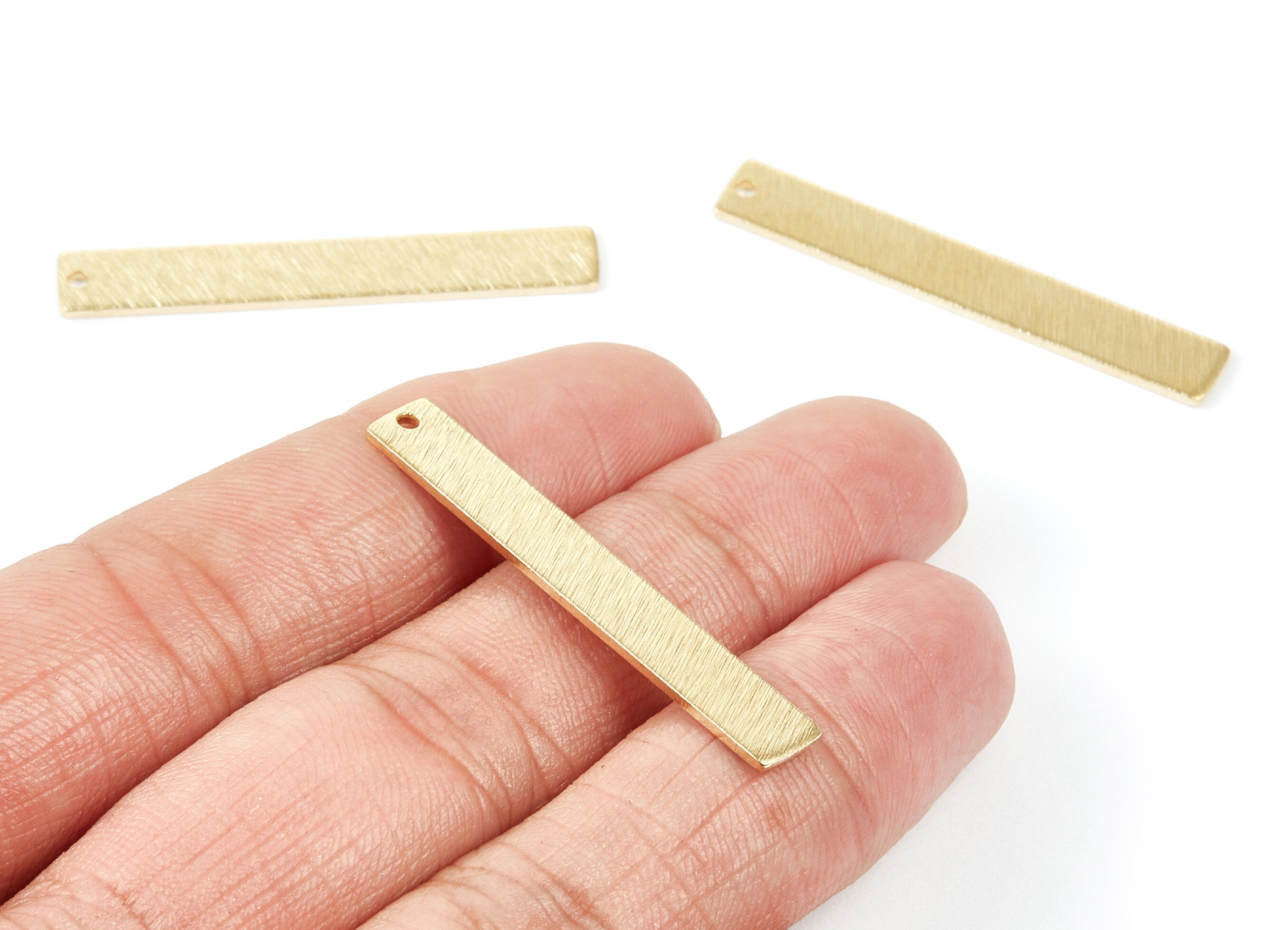 Brass Strip Shaped Charms - Raw Brass Textured Strip Shaped Pendants With 1 Hole - Jewelry Supplies - 40,8x6,08x1mm - PP2108 - DOMEDBAZAAR