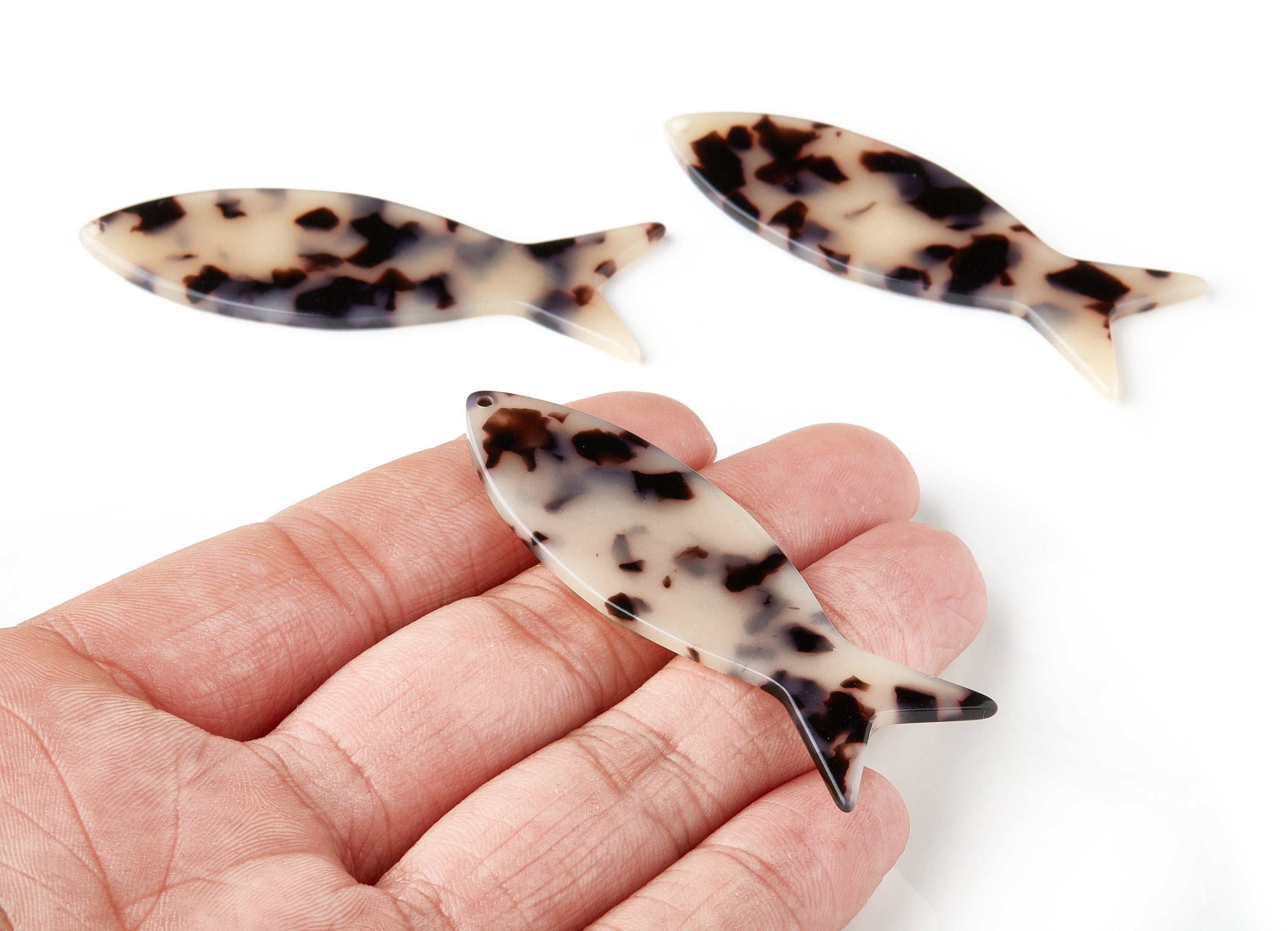 Acetate Acrylic Earring Charms - Blonde Tortoise Shell Earrings - Fish Shaped Pendant - Color Code: A07 - 64x21x2.3mm - AC1545-A07 - DOMEDBAZAAR