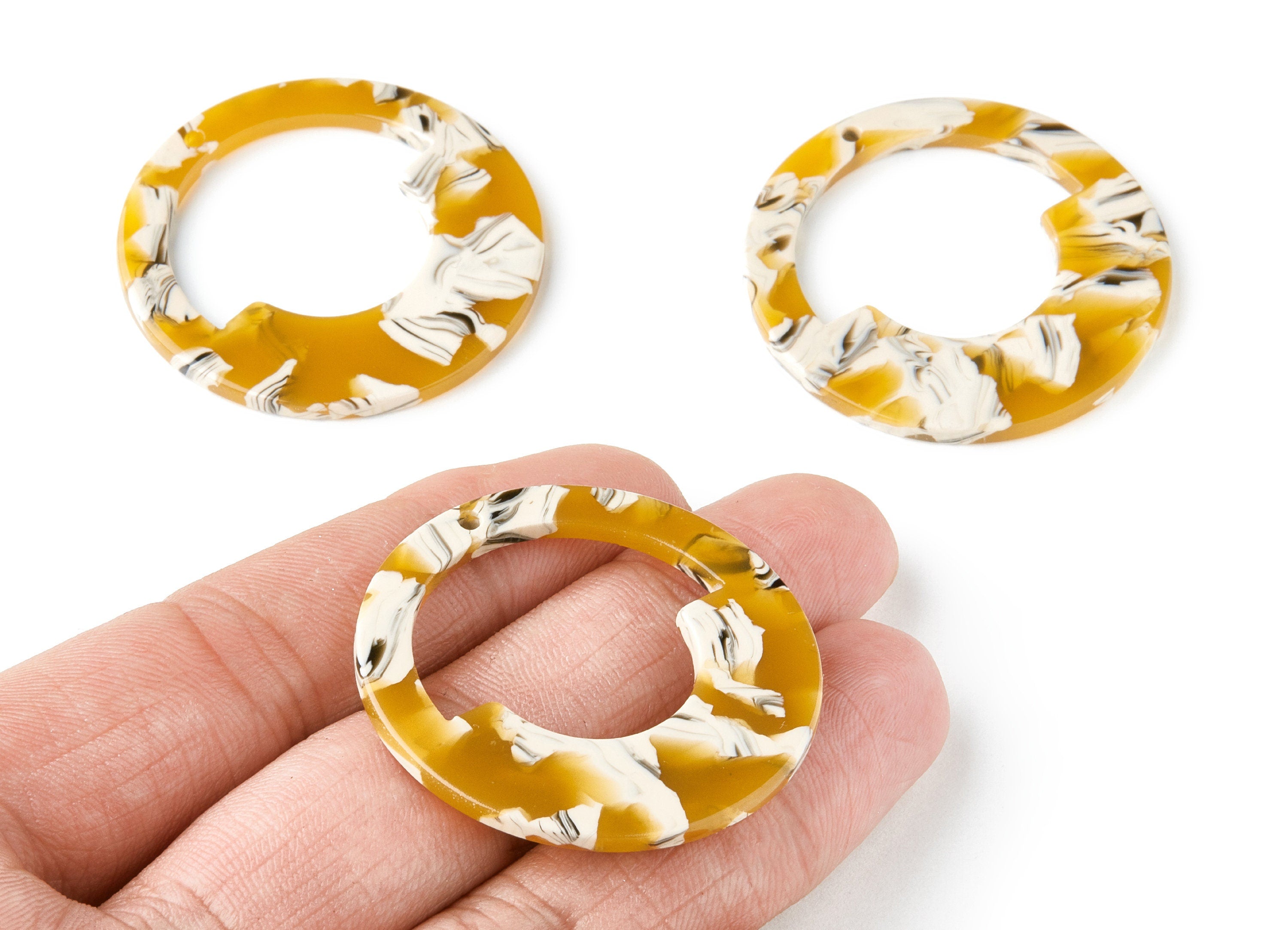 Acetate Acrylic Earring Charms - Circle Shaped Pendant With 1 Hole - Color Code: A14 - Earring Findings - 39.65x39.65x2.5mm - AC1339A - DOMEDBAZAAR