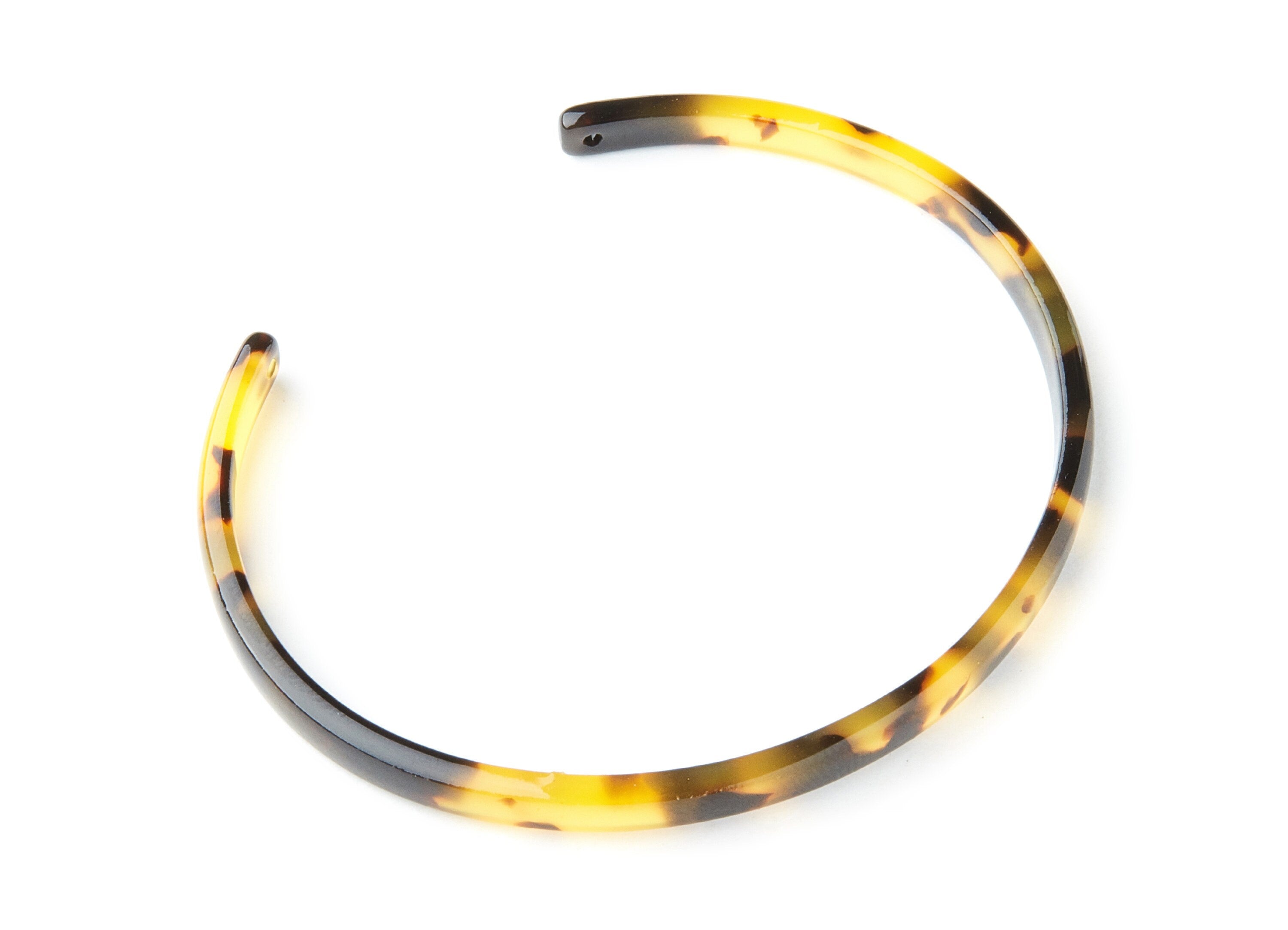 Acetate Acrylic Cuff Bracelet - Tortoise Shell Bracelet With 2 Holes - Circle Bracelet - Color Code: A01 - 63.5x55x2.6mm - AC1416B - DOMEDBAZAAR