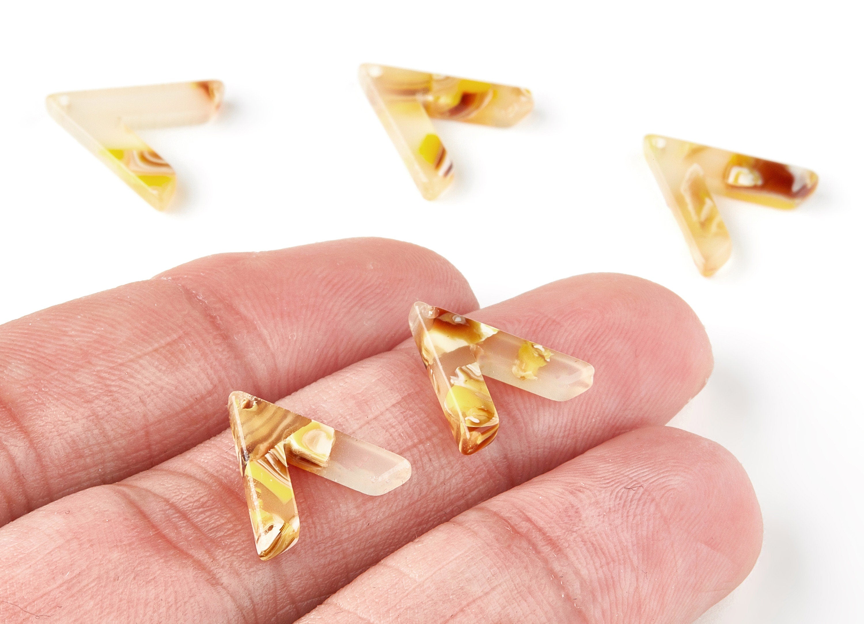 Acetate V Earring Charms - Acrylic V Pendant -  Earring Findings - Jewelry Supplies - Color Code:A121 - 15.49x14.6x2.6mm - AC1497-A121 - DOMEDBAZAAR