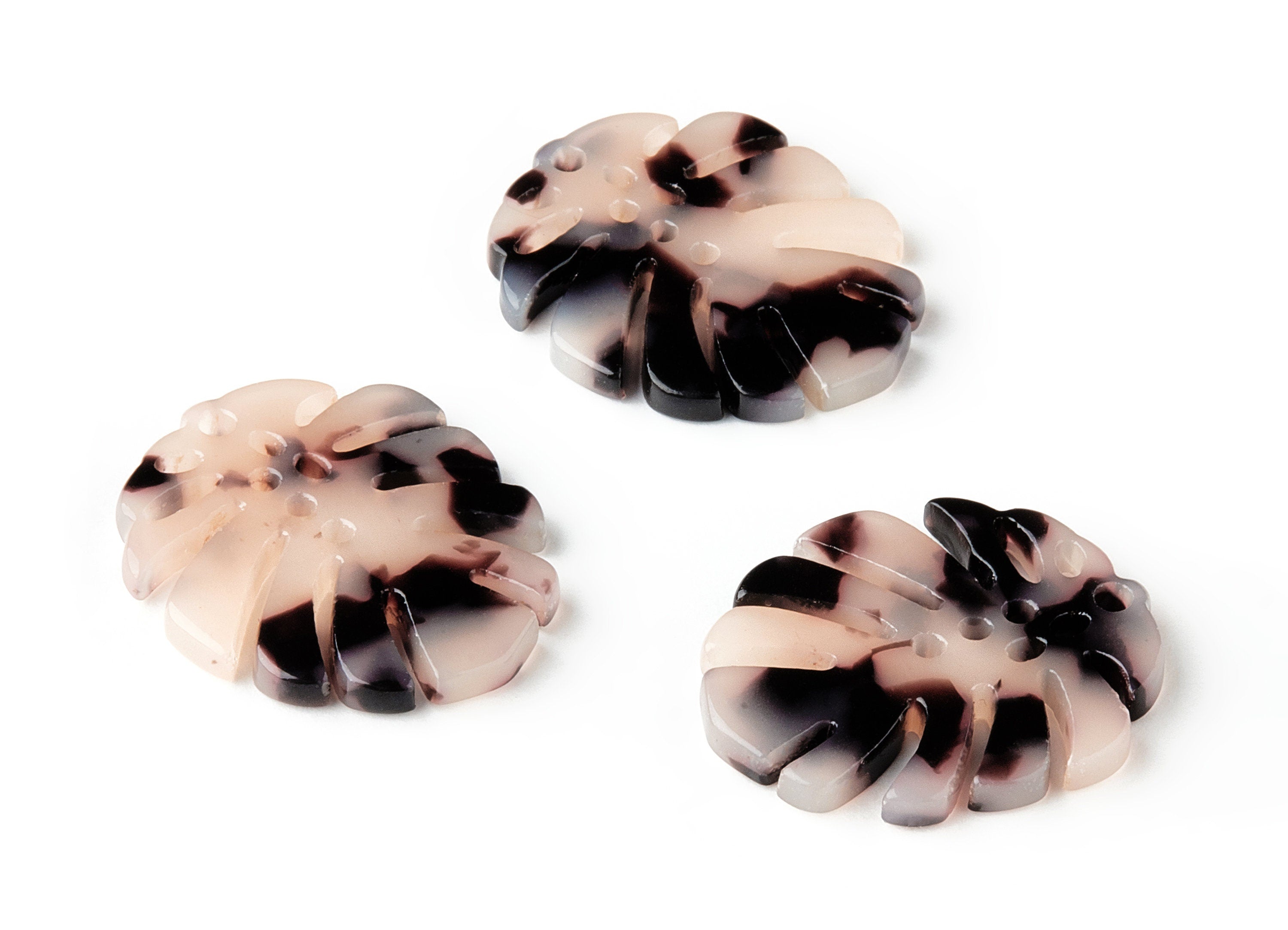 Acetate Monstera Charms - Blonde Tortoise Shell Earrings - Monstera Earring and Pendant - Color Code: A07 - 25.56x21.69x2.51mm - AC1601-A07 - DOMEDBAZAAR