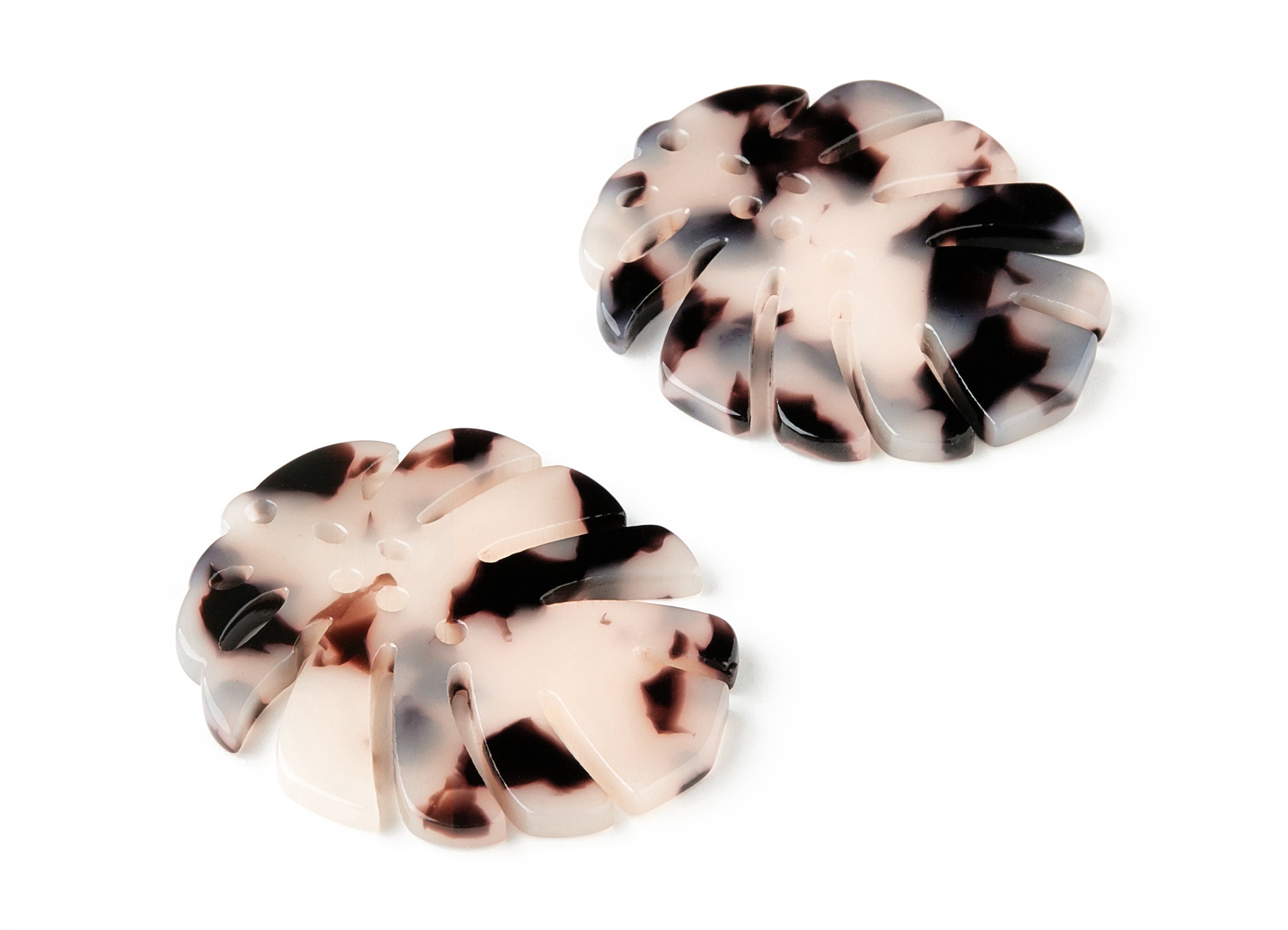 Acetate Acrylic Earring Charms - Blond Tortoise Shell - Monstera Leaf Shaped Pendant - Color Code: A07 - 38.74x33.4x2.6mm - AC1595-A07 - DOMEDBAZAAR