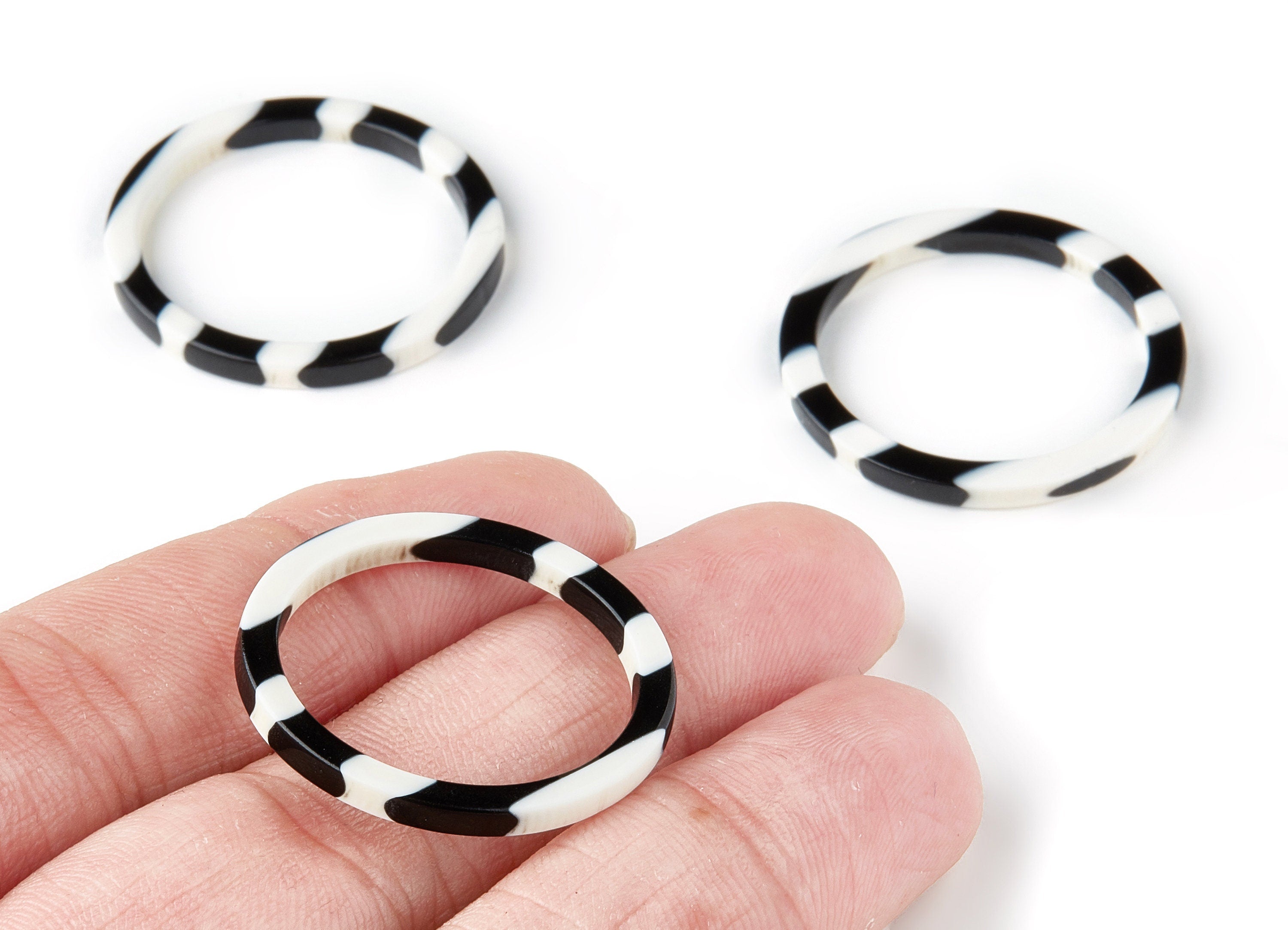 Acetate Circle Earring Charms - Circle Shaped Pendant - Earring Findings - Jewelry Supplies - Color Code: A64 - 29.5x29.5x2.75mm - AC1194C - DOMEDBAZAAR