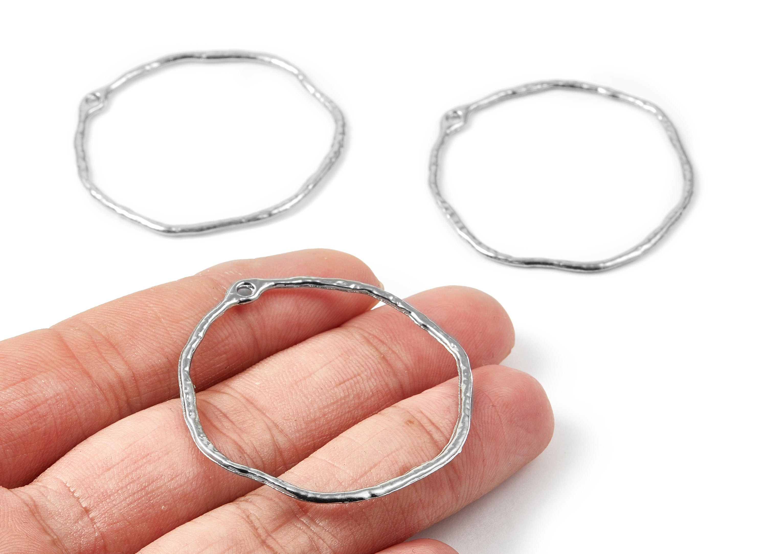 Circle Frame Shaped Charms - Aluminium Earring Findings - Alloy Pendant for Necklace - Jewelry Supplies - 42x44x1.3mm - ZZ1158S - DOMEDBAZAAR