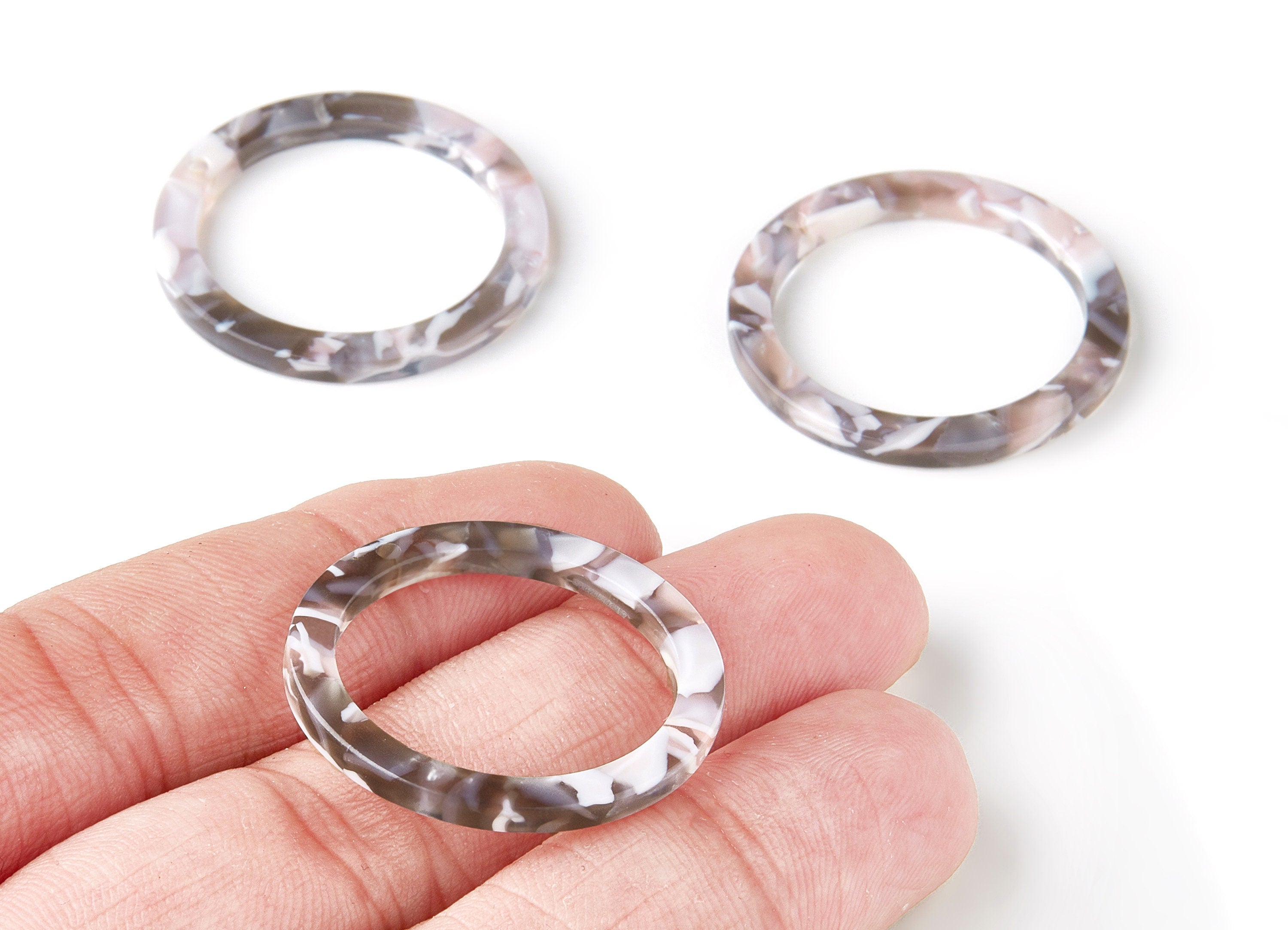 Acetate Hoop Earring Charms - Circle Shaped Pendant - Earring Findings - Jewellery Supplies - Color Code: A157 - 29.8x29.8x2.52mm - AC1119M - DOMEDBAZAAR