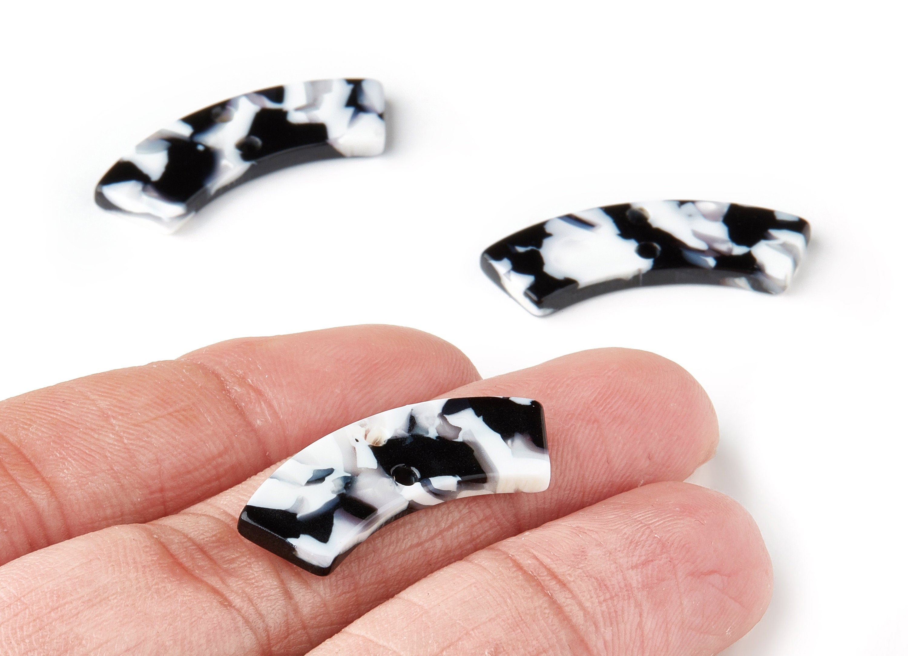 Acetate Irregular Earring Charms - Acrylic Irregular Pendant - Jewelry Supplies - Color Code: A261 - 30x9.2x2.4mm - AC1557-A261 - DOMEDBAZAAR