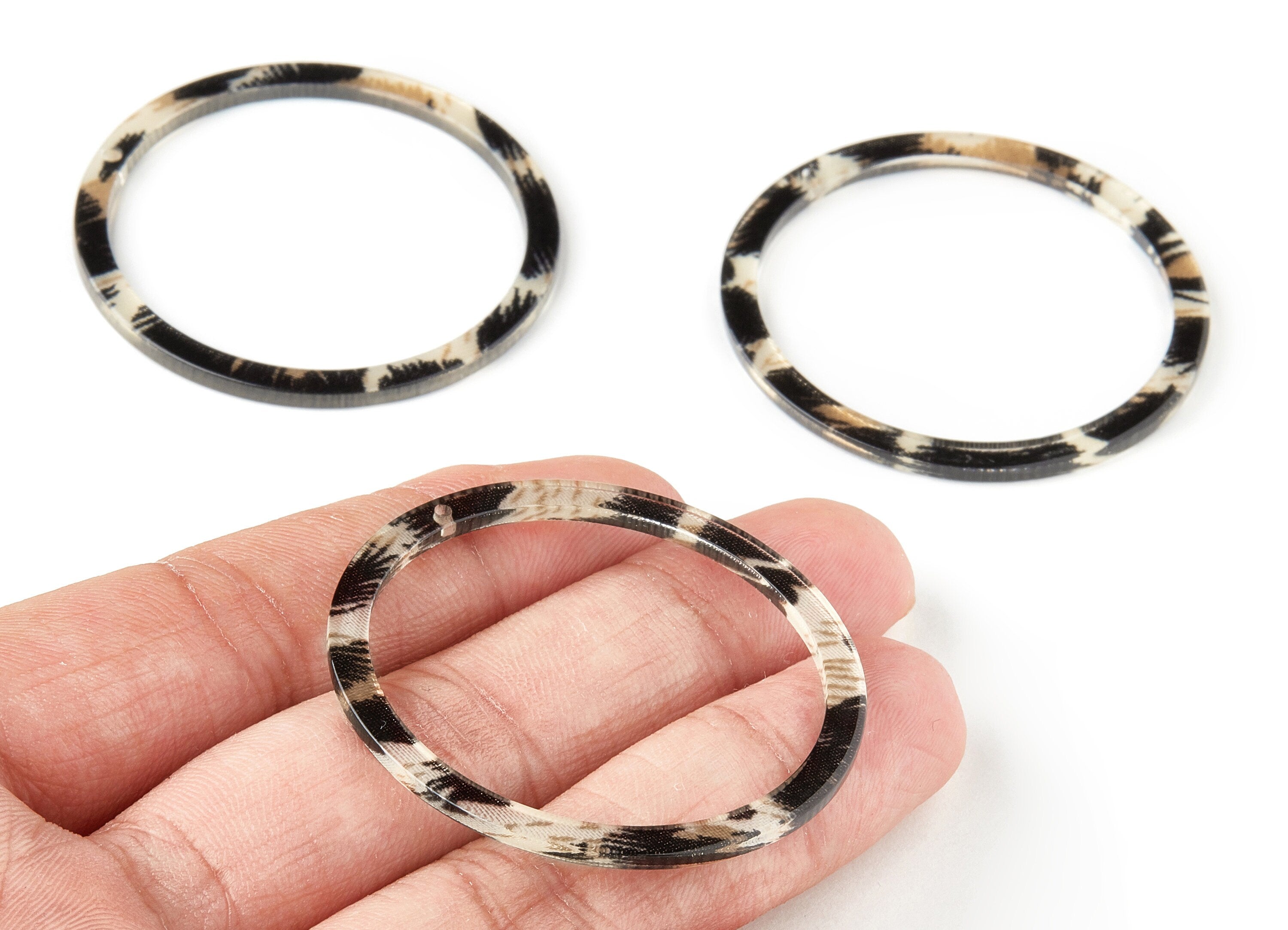 Acetate Circle Charms - Circle Earrings and Pendant - Earring Findings - 1 Hole - Color Code: A266 - 44.52x44.52x2.47mm - AC1126-A266 - DOMEDBAZAAR