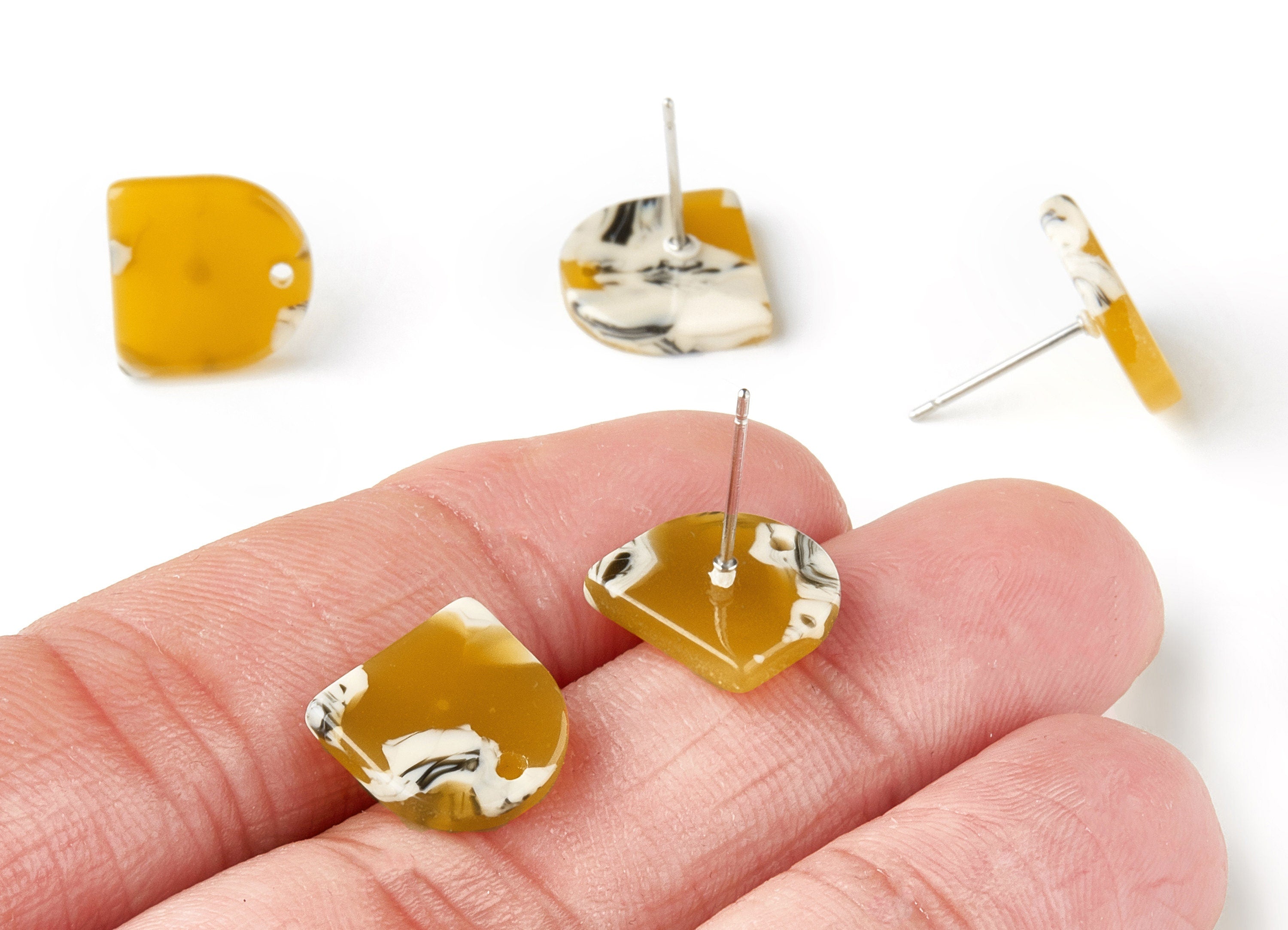Acetate D Earring Post - Acetate D EarringStud - Earring Post - Jewelry Supplies - Color Code: A14 - 11.7x11.5x2.5mm - AC1560-A14 - DOMEDBAZAAR