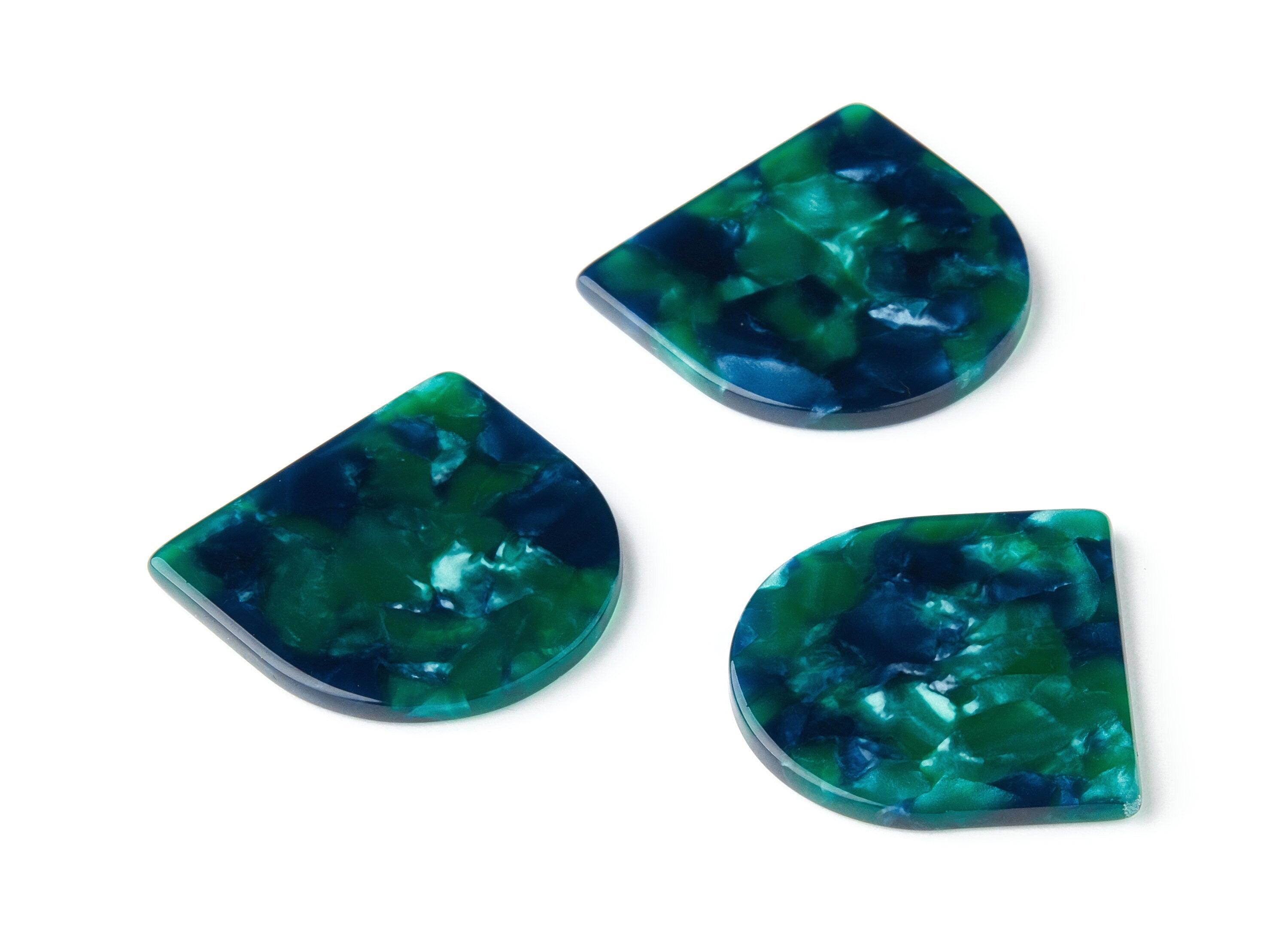 Acetate D Charms - D Earrings and Pendant - Earring Findings - Jewelry Supplys - Color Code: A13 - 27.5x26.5x2.5mm - AC1541-A13 - DOMEDBAZAAR