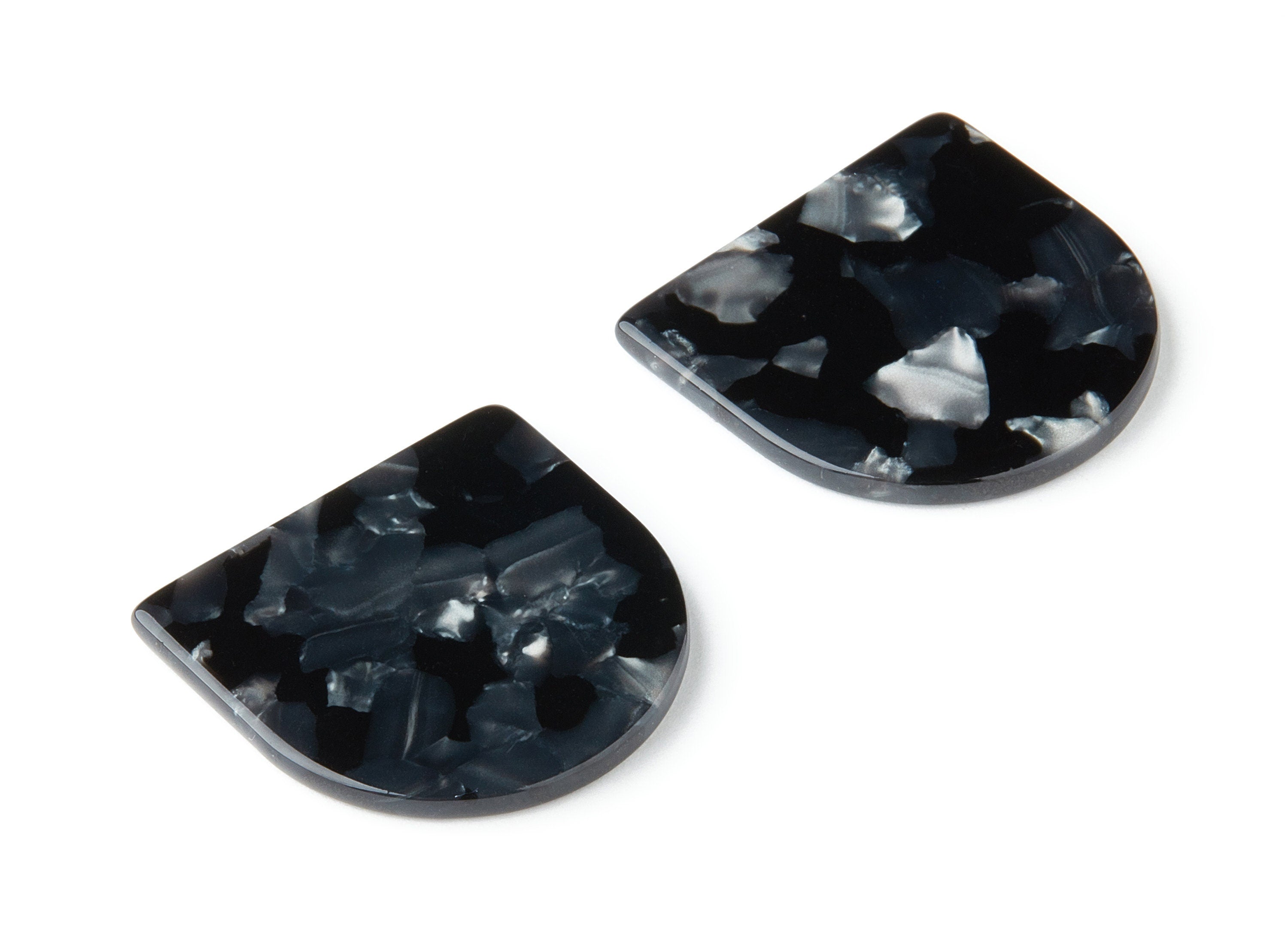 Acetate D Charms - D Earrings and Pendant - Earring Findings - Jewelry Supplys - Color Code: A48 - 27.5x26.5x2.5mm - AC1541-A48 - DOMEDBAZAAR