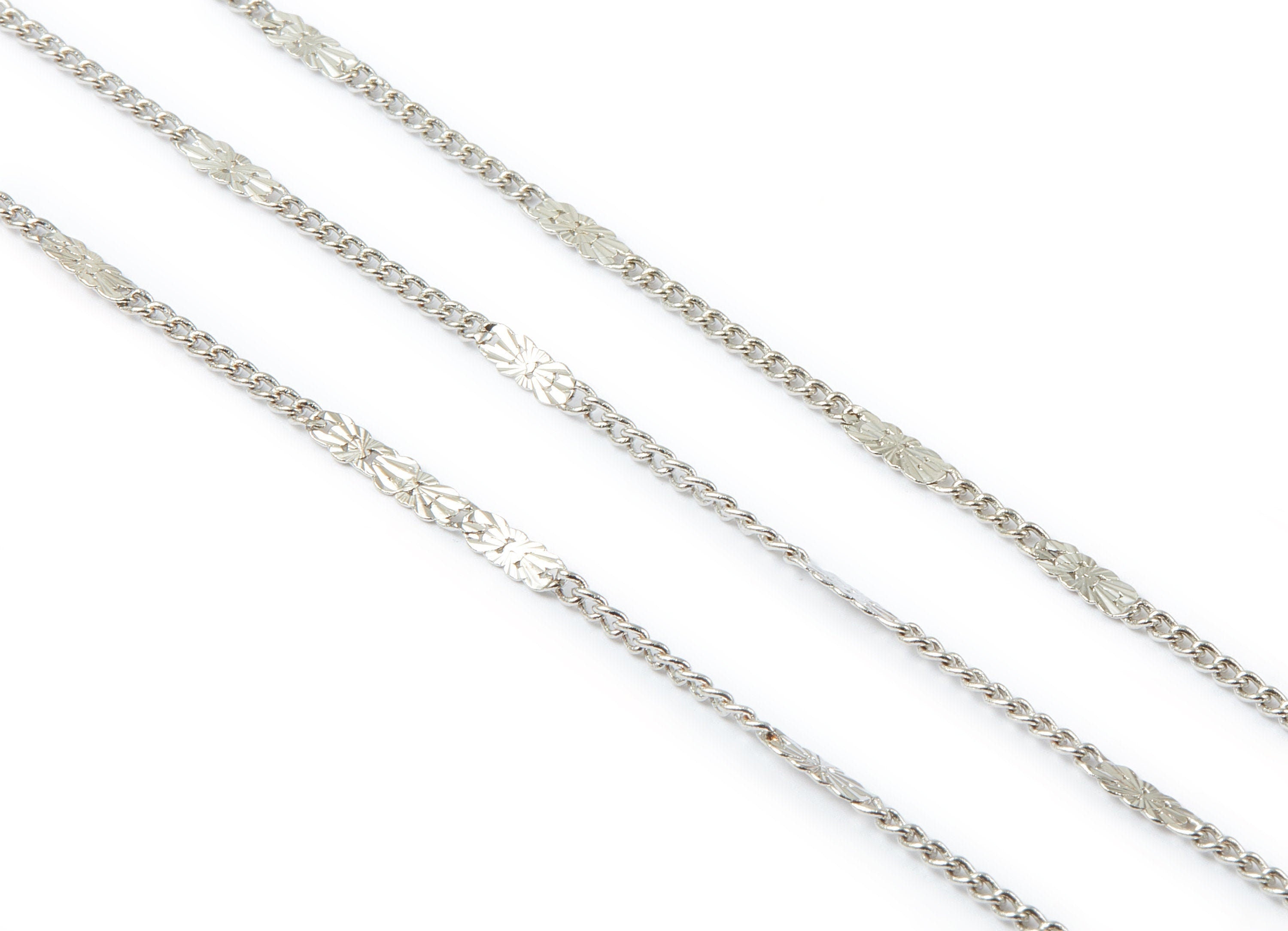 Hammered Satellite Curb Chain - Brass Chain - Silver Tone Plated Chain - Soldered Chain - 0.10&quot; x 0.07&quot; x 0.11&quot; - CC1108S - DOMEDBAZAAR