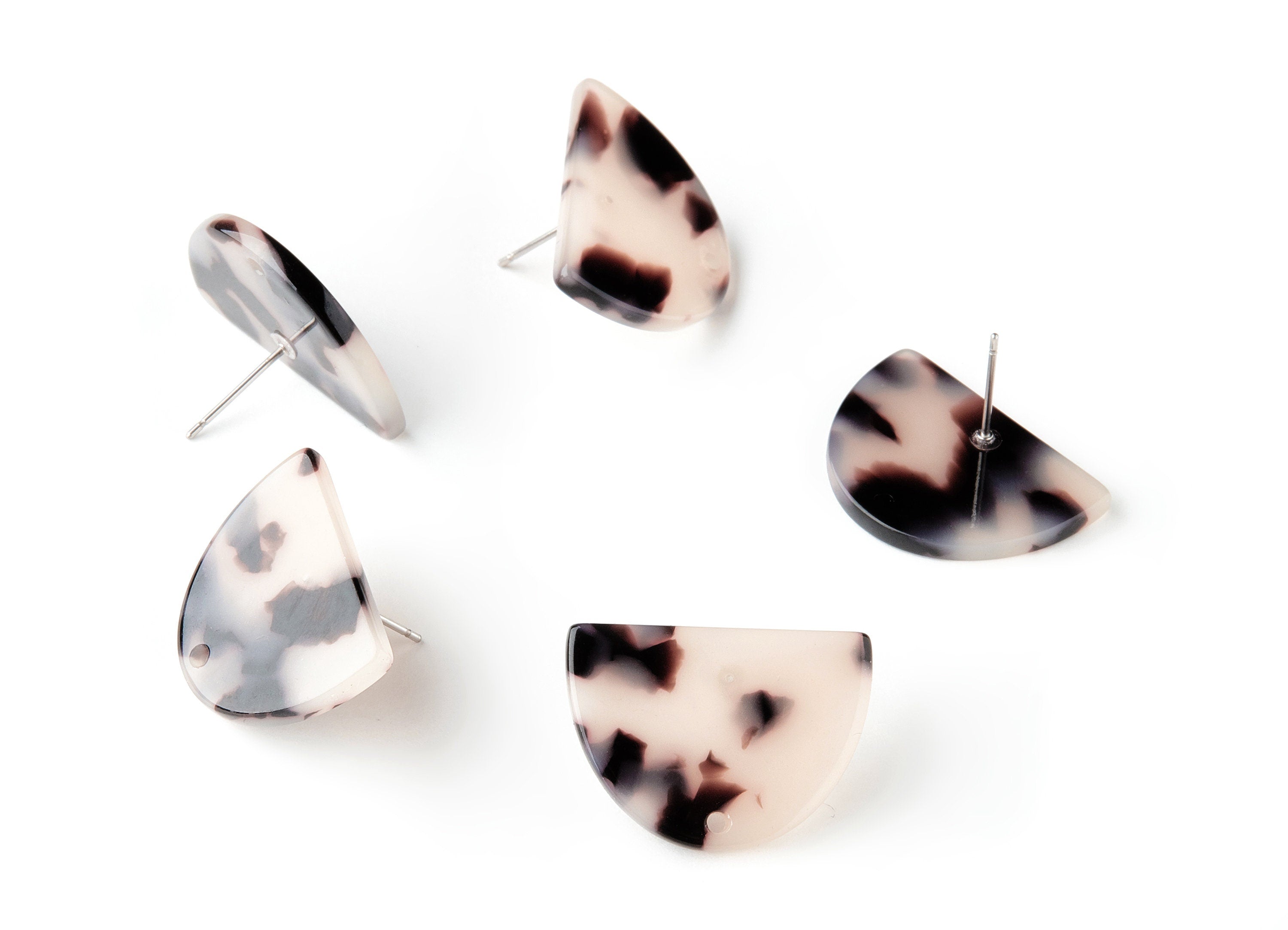 Acetate Acrylic Earring Stud - Post Charms - Blond Tortoise Shell Earrings - D Shaped - Color Code: A07 - 25x18x2.48mm - AC1586-A07 - DOMEDBAZAAR