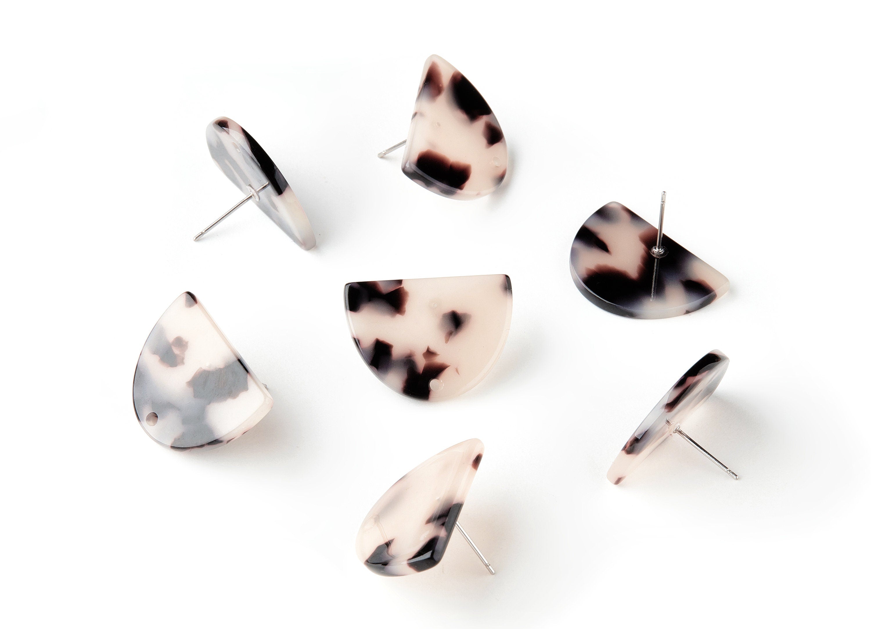 Acetate Acrylic Earring Stud - Post Charms - Blond Tortoise Shell Earrings - D Shaped - Color Code: A07 - 25x18x2.48mm - AC1586-A07 - DOMEDBAZAAR