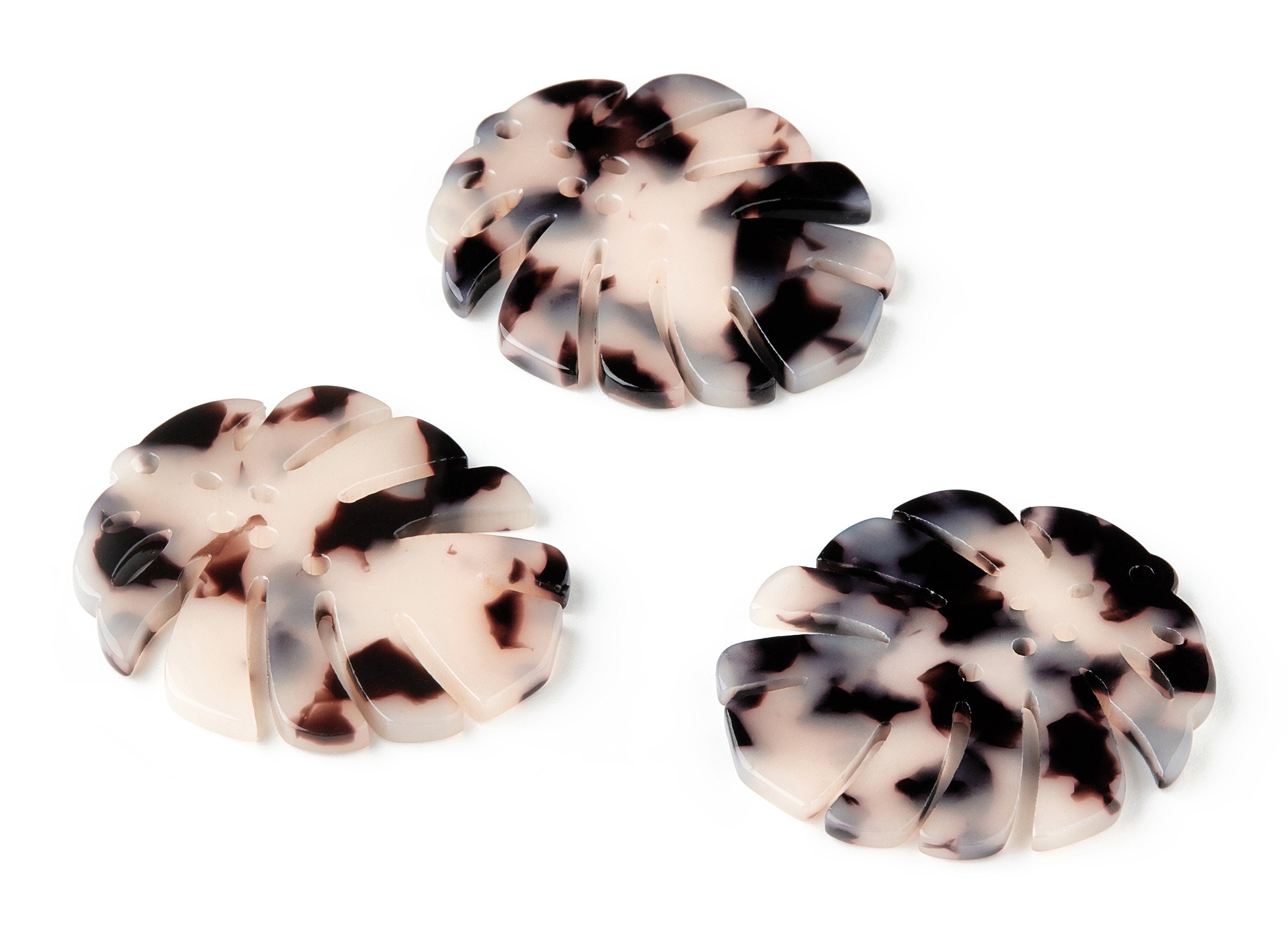 Acetate Acrylic Earring Charms - Blond Tortoise Shell - Monstera Leaf Shaped Pendant - Color Code: A07 - 38.74x33.4x2.6mm - AC1595-A07 - DOMEDBAZAAR