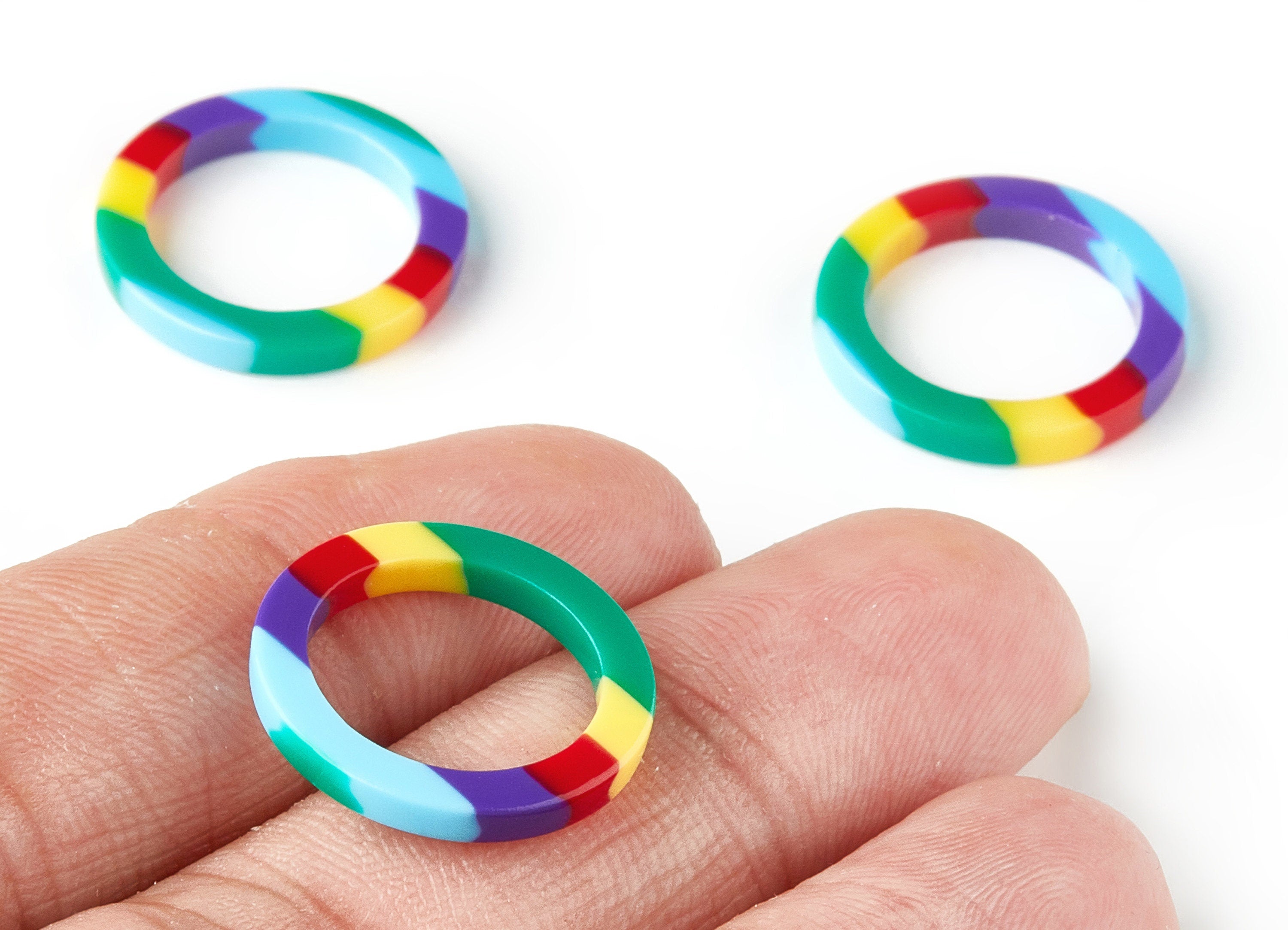 Acetate Circle Earring Charms - Circle Pendant - Earring Findings - Jewelry Supplies - Color Code: A115 - 19.1x19.1x2.75mm - AC1196-A115 - DOMEDBAZAAR