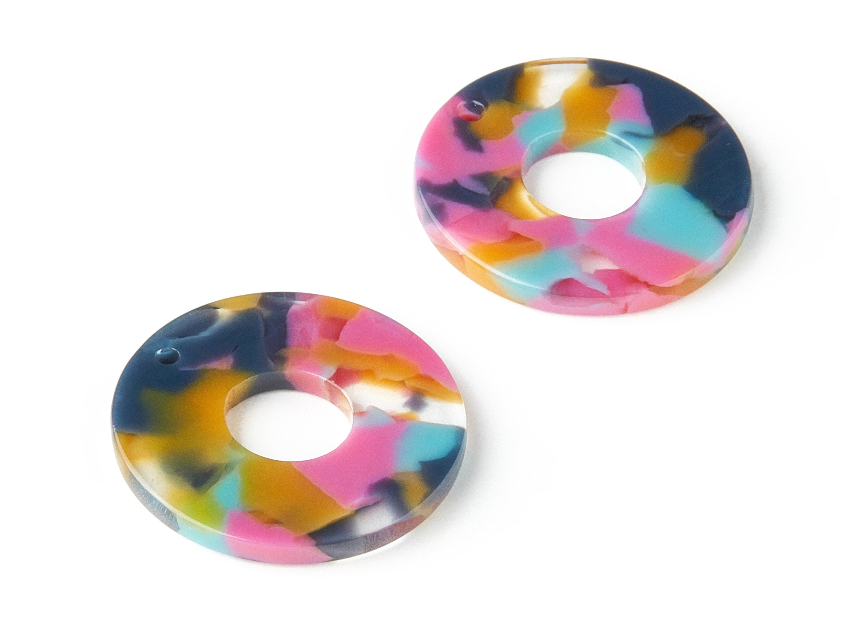 Acetate Circle Charms - Round Earring and Pendant - Jewelry Supplys  - Color Code: A258 - 24.87x24.87x 2.62mm - AC1603-A258 - DOMEDBAZAAR