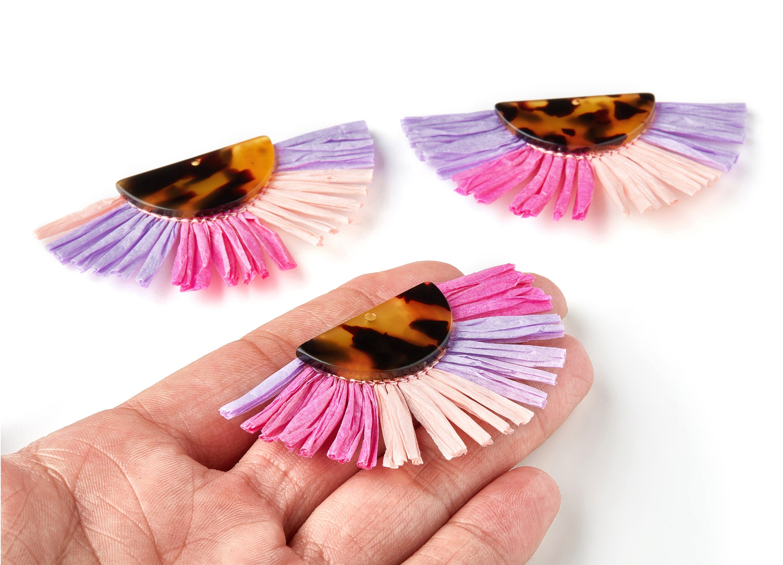Acetate Tassels Fan Charm - Single Layer Raffia - Tortoise Shell Earring - Jewelry Supplies - Color Code: A02 - 70x53x4mm - AC1627-A02 - DOMEDBAZAAR