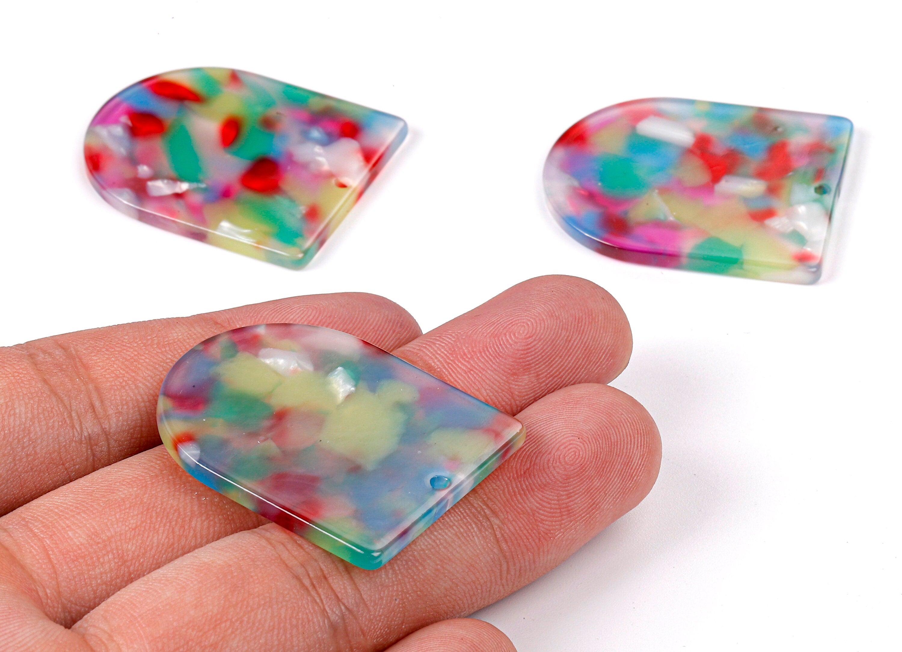 Acetate D Charms - D Earrings and Pendant - Earring Findings - Jewelry Supplys - Color Code: A370 - 36.85x29.94x2.57mm - AC1514-A370 - DOMEDBAZAAR