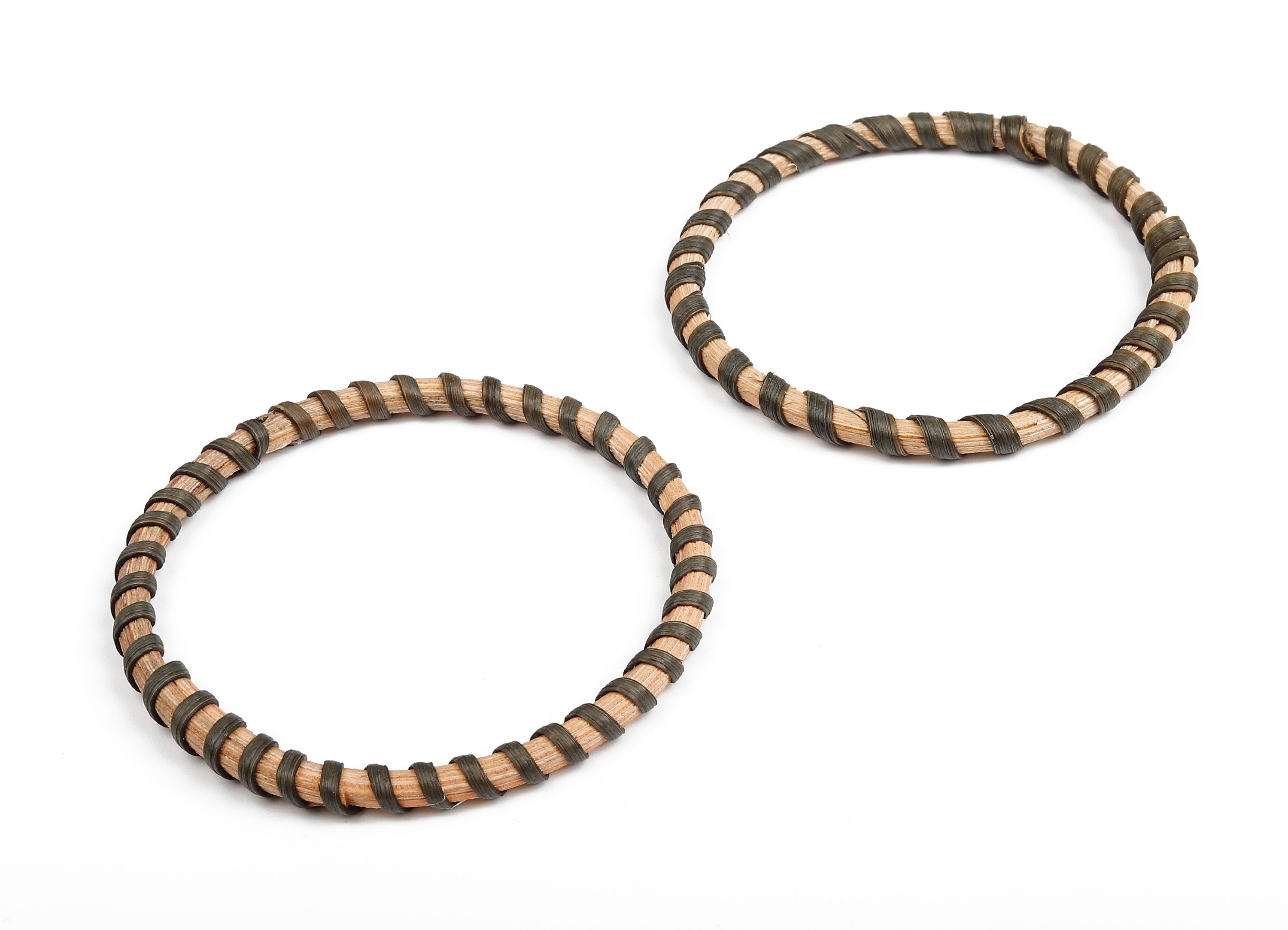 Handwoven Rattan Hoop Bracelet - Rattan Hoop Bracelet - Wood Bracelet - Rattan Bangle - Jewelry Handmade - 78x78x5.8mm - RT1297 - DOMEDBAZAAR