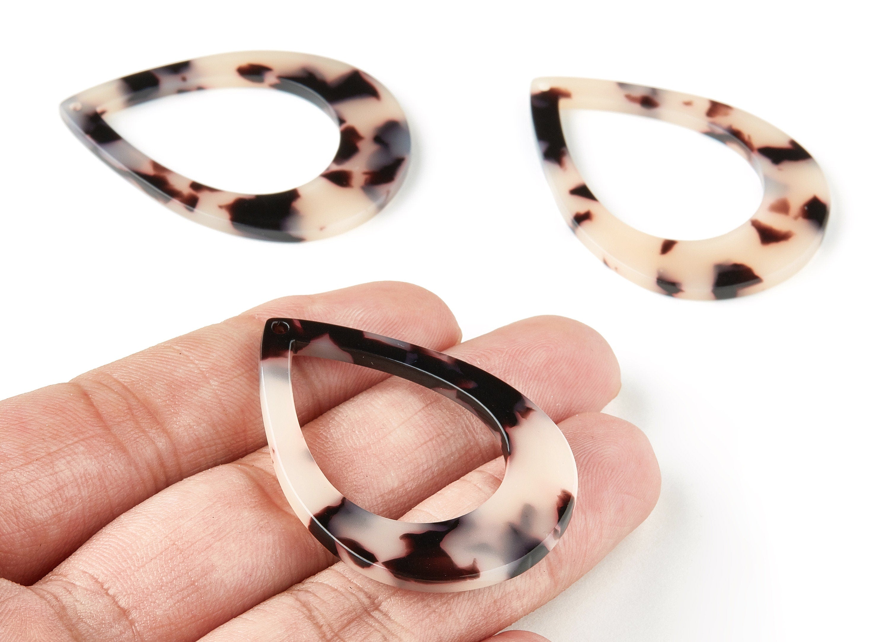 Acetate Drop Charms - Blonde Tortoise Shell Earrings - Drop Earrings and Pendant - Color Code:A07 - 46.64x33.17x2.37mm - AC1022-A07 - DOMEDBAZAAR