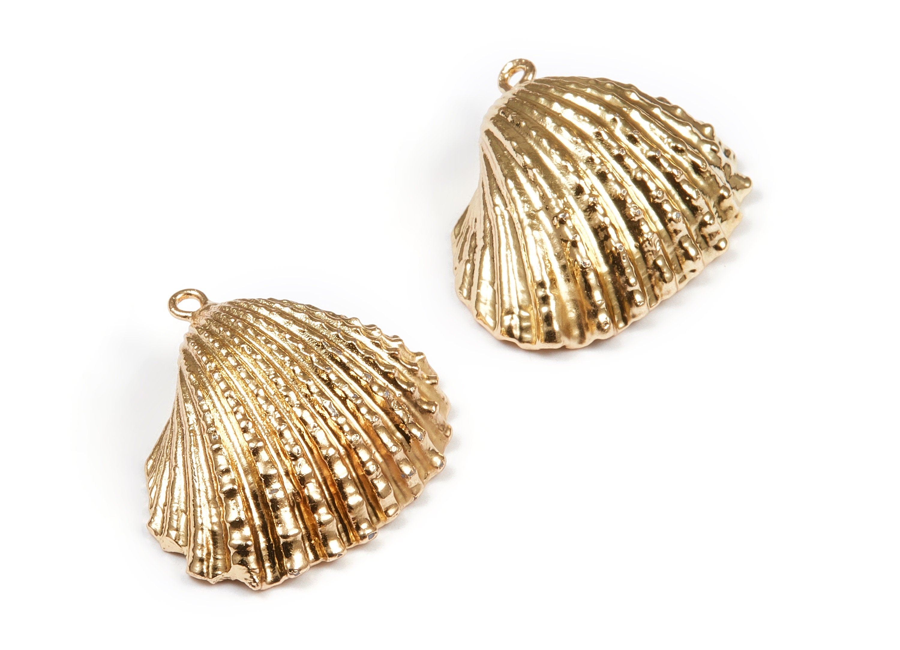 Mussel Shell Charms - Seashell Earrings and Pendant - Gold Tone Plated Earrings - 1 Hole - 30.43x26.97x1.88mm - SF1081 - DOMEDBAZAAR