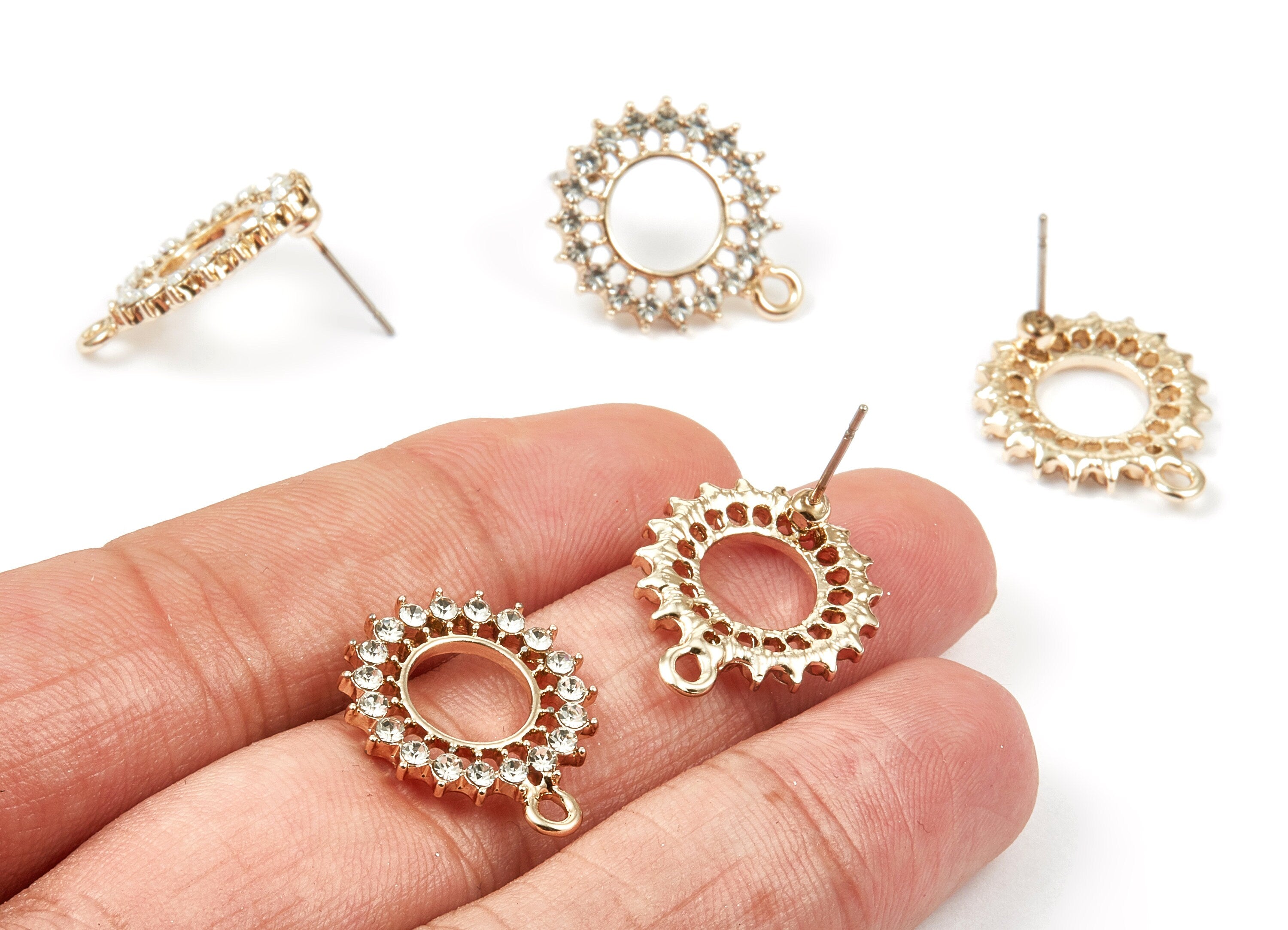 Alloy Circle Earring Stud - Zinc Alloy Crystal Circle Earring Post with Glass Beads - Gold Tone Plated - 21.3x17.65mm - ZZ1363 - DOMEDBAZAAR