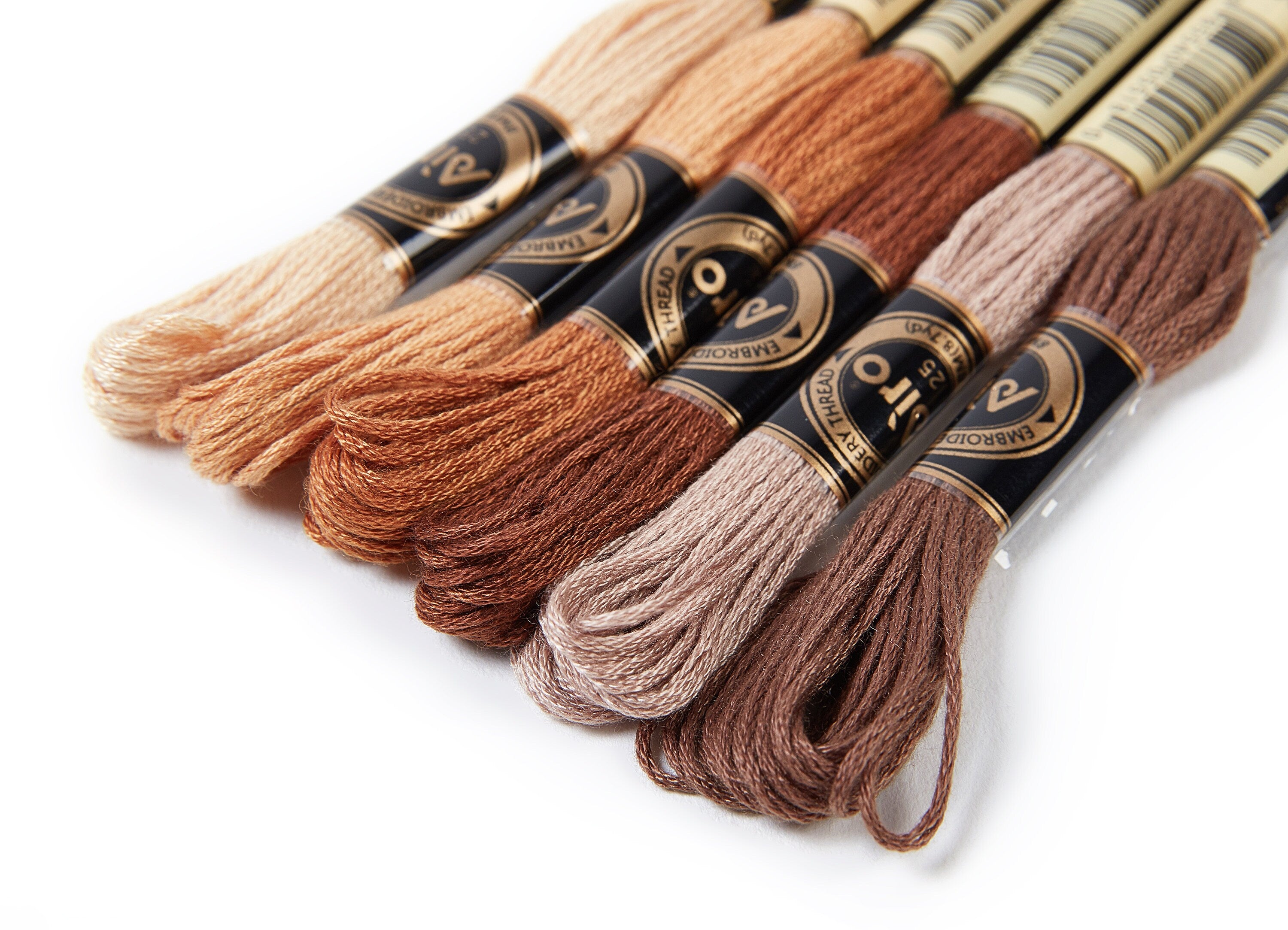 Embroidery Floss Set - 6 Skeins of 8 meters - Embroidery Thread - Cross Stitch Floss - Embroidery Accessories - HM1016 - DOMEDBAZAAR