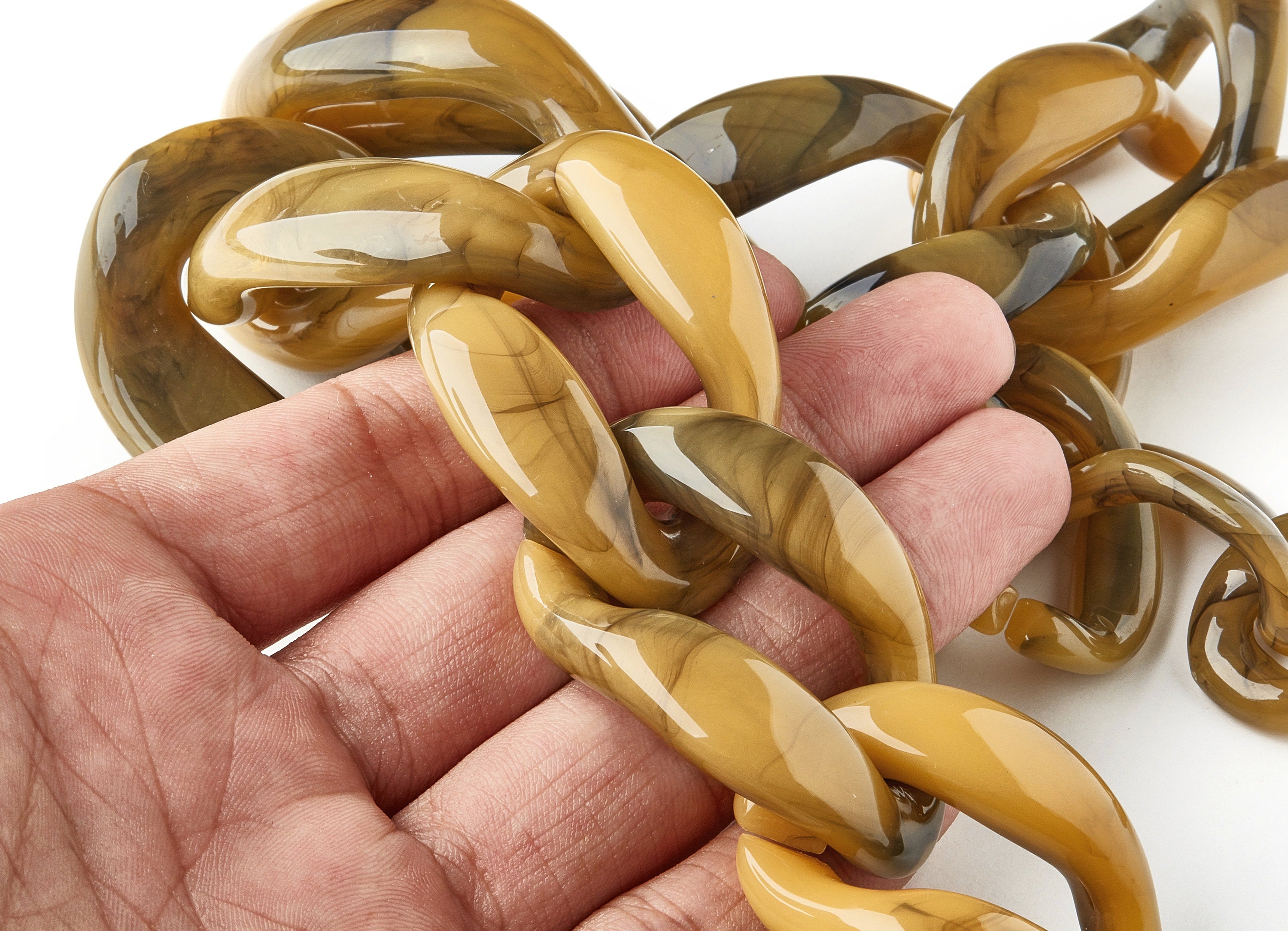 Acrylic Curb Chain - Open Link Curb Chain - 1strand : 55cm - Plastic Curb Chain Links - Necklace Chain - 59.83x44.67x7.51mm - AC1686 - DOMEDBAZAAR