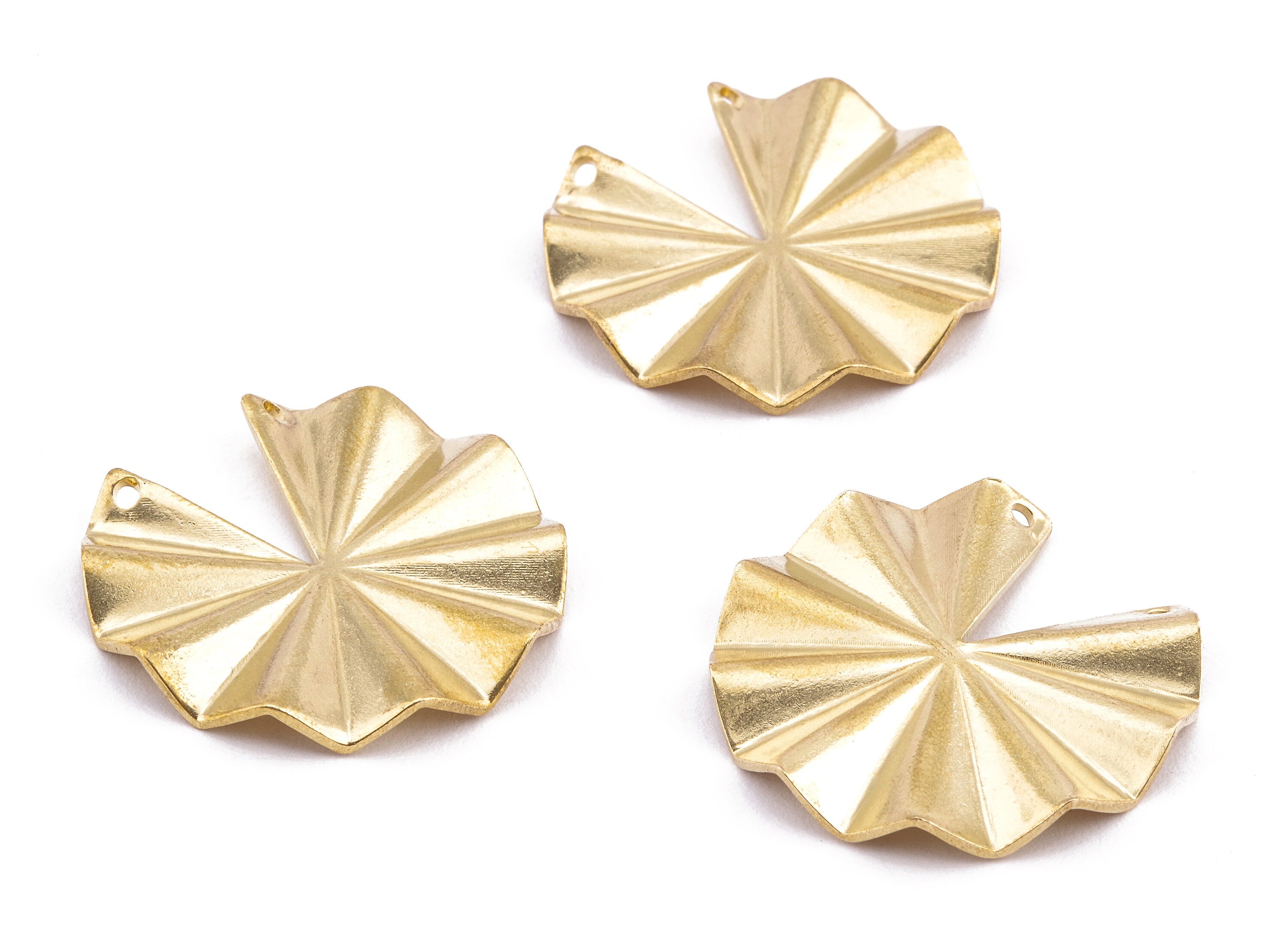 Brass Round Connectors - Raw Brass Wavy Round Connectors - 2 Holes - Earring Findings - Jewelry Supplies - 28.91x28.91x0.96mm - PP2248 - DOMEDBAZAAR