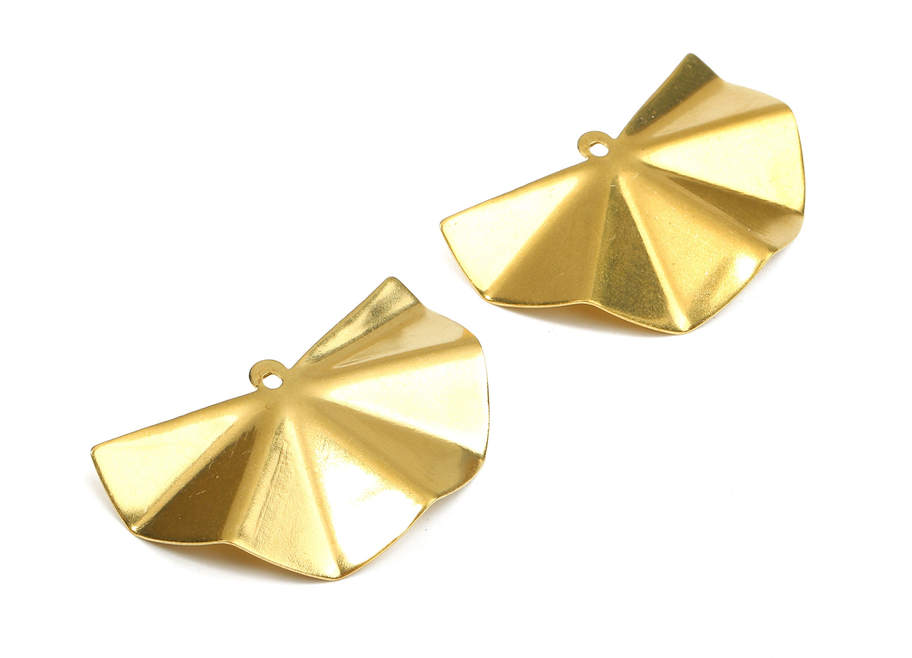 Brass Fan Charms - Raw Brass Wavy Fan Earrings and Pendant - Brass Fan Necklace - Jewelry Supplies - 38.31x22.96x1.45mm - PP2562 - DOMEDBAZAAR