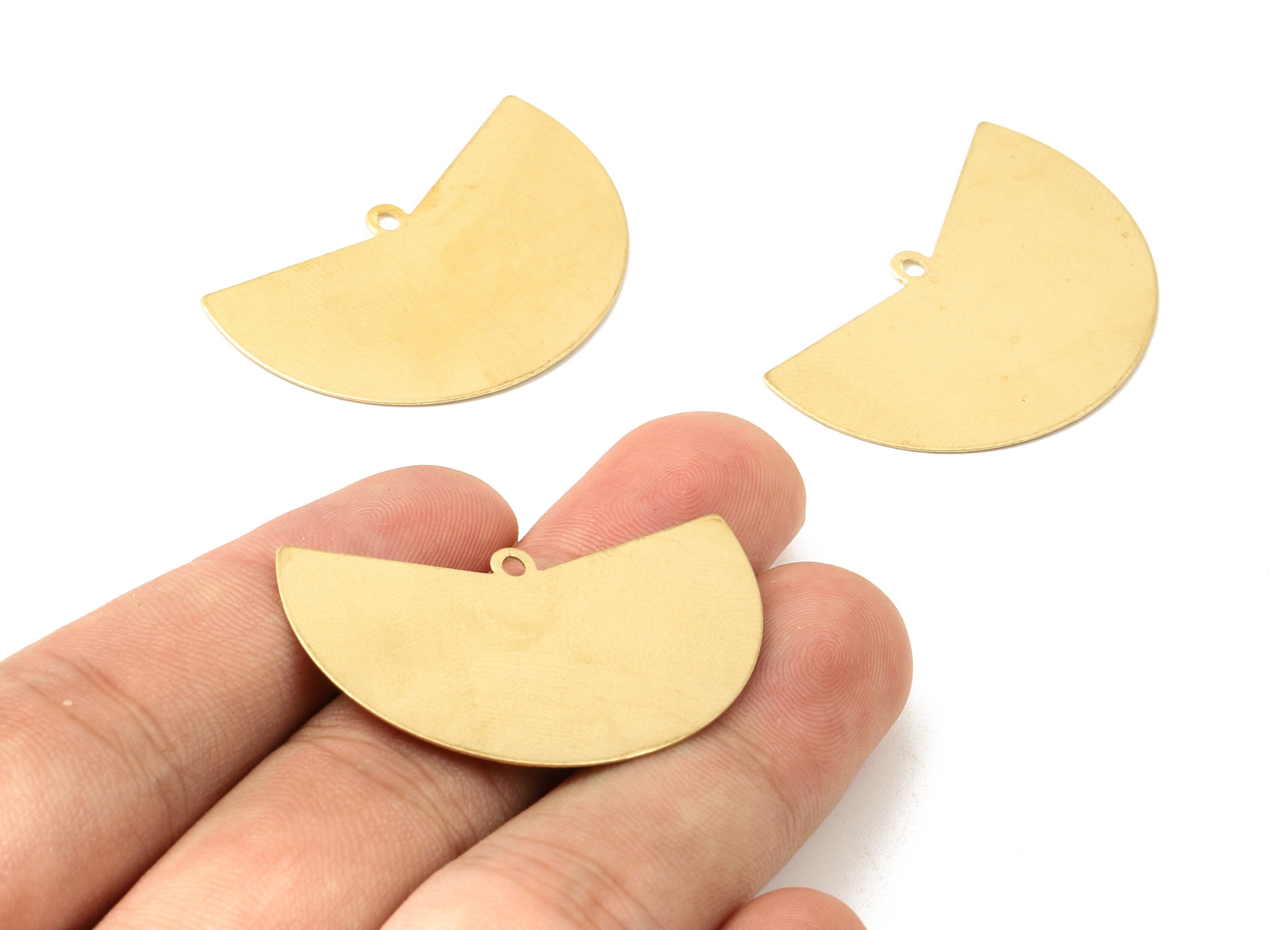 Personalized stamping blank - Brass Fan Charms - Raw Brass Fan Earrings and Pendant - Brass Fan Necklace - 38.17x23.01x0.55mm - PP2566 - DOMEDBAZAAR