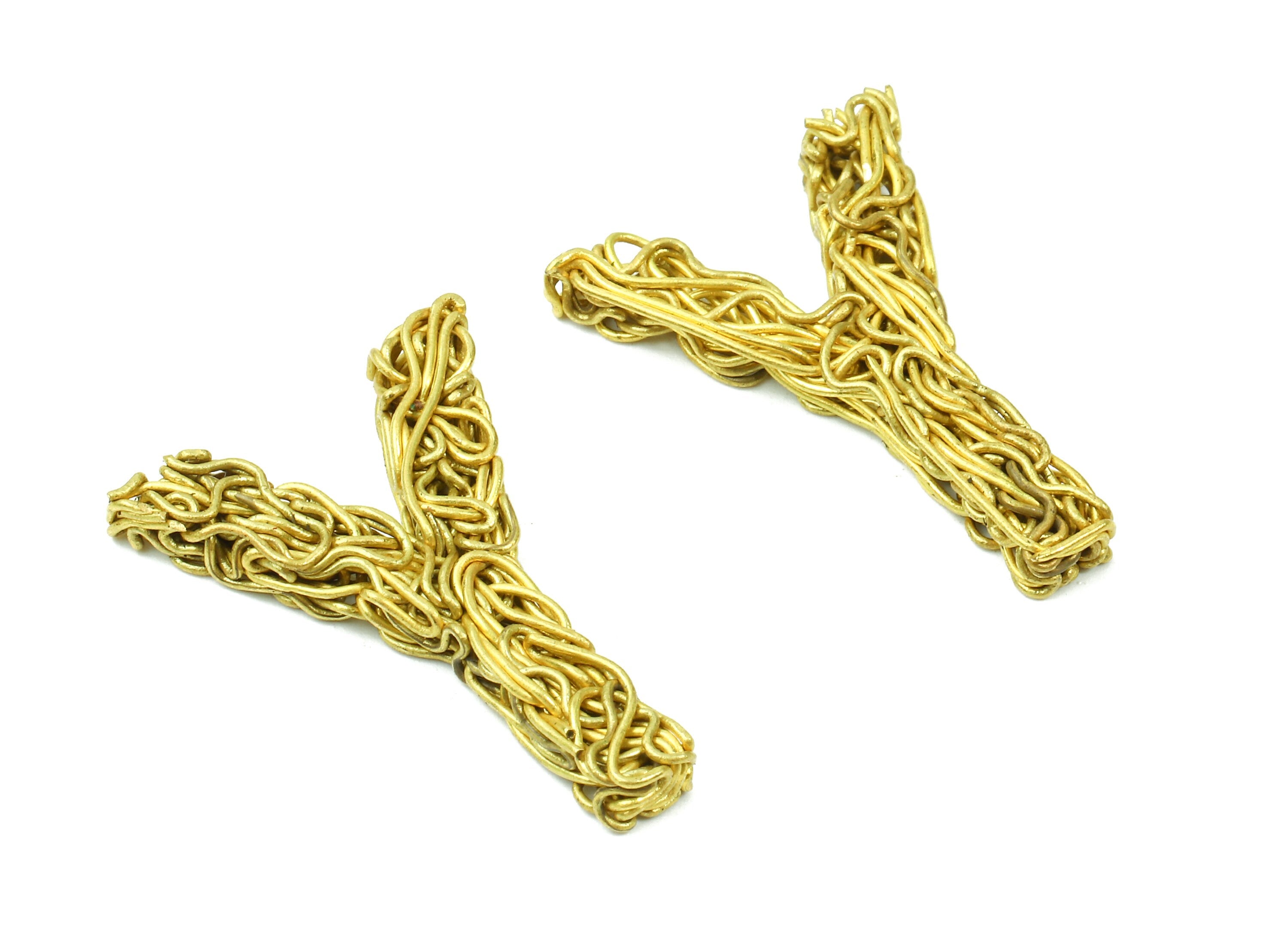 Brass Y letter Pendant - Raw Brass Hammered Wire Letter Y Alphabets Charms  - Jewelry Supplies - 27.62x20.19x3.47mm - PP2943 - DOMEDBAZAAR