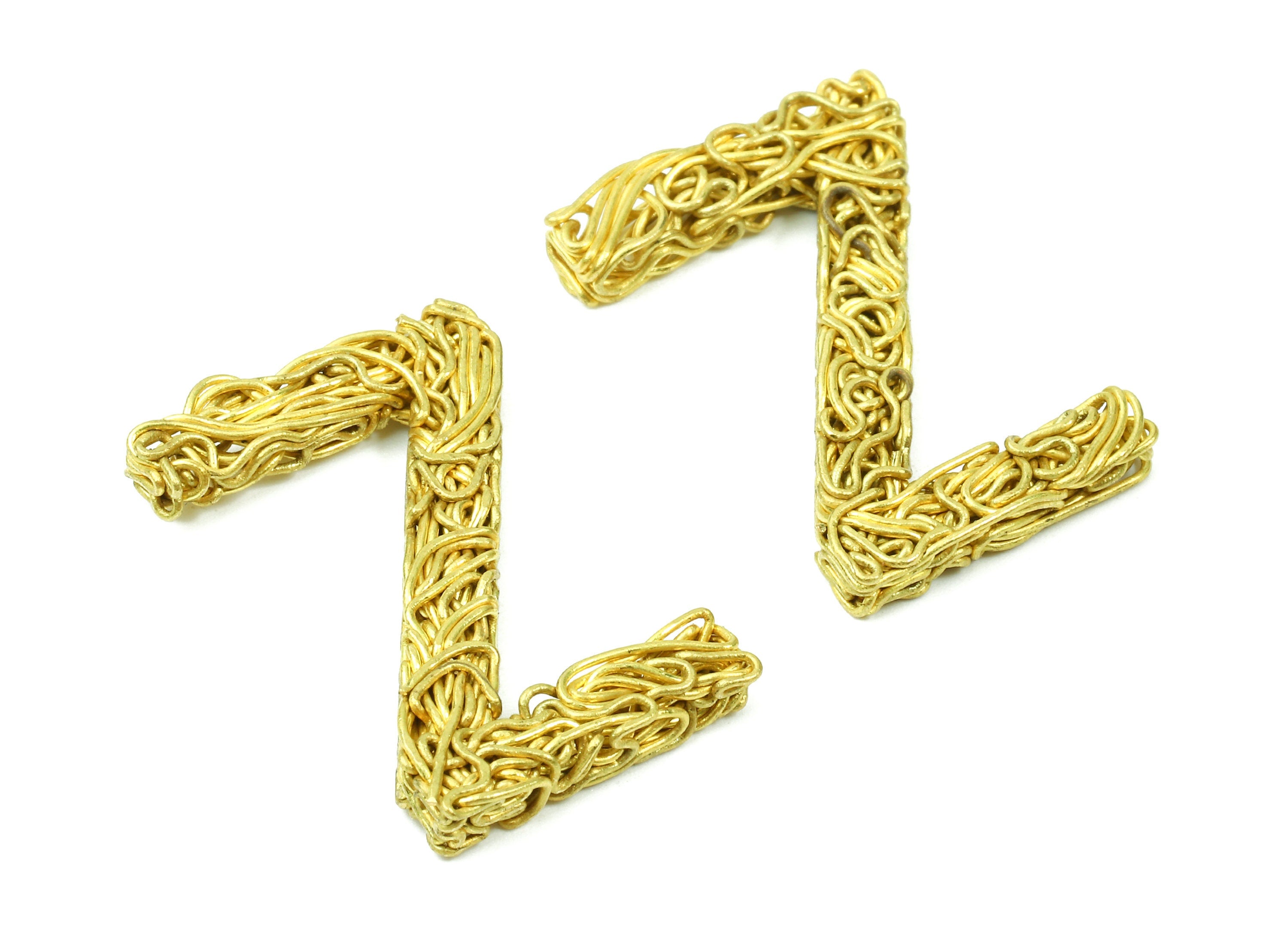 Brass Z letter Pendant - Raw Brass Hammered Wire Letter Z Alphabets Charms - Jewelry Supplies - 28x18.39x3.62mm - PP2944 - DOMEDBAZAAR