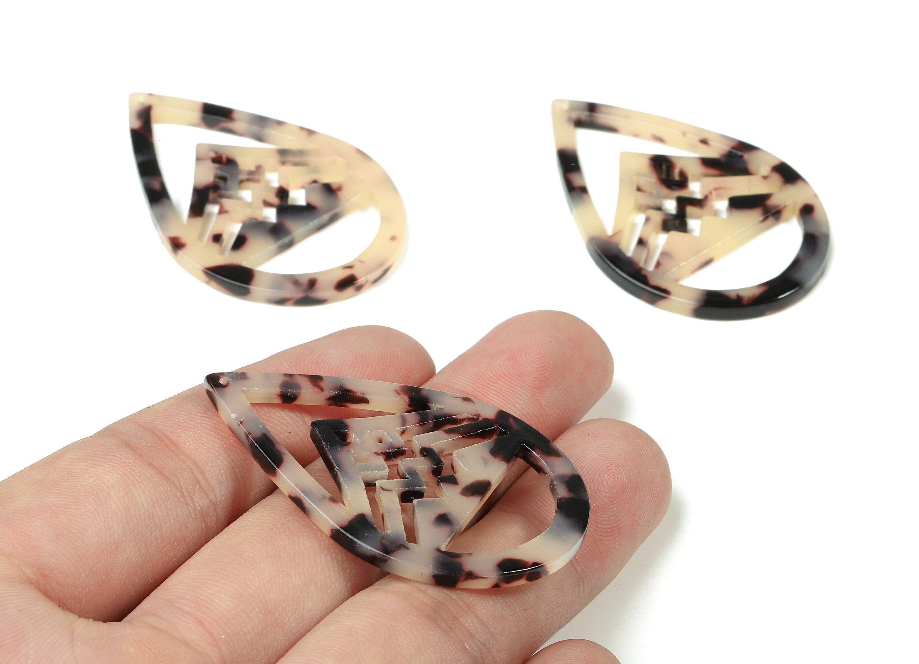 Acetate Drop Charms - Blonde Tortoise Shell Earrings - Drop Earrings and Pendant - Color Code: A07 - 49.08x32.01x2.67mm - AC1712-A07 - DOMEDBAZAAR