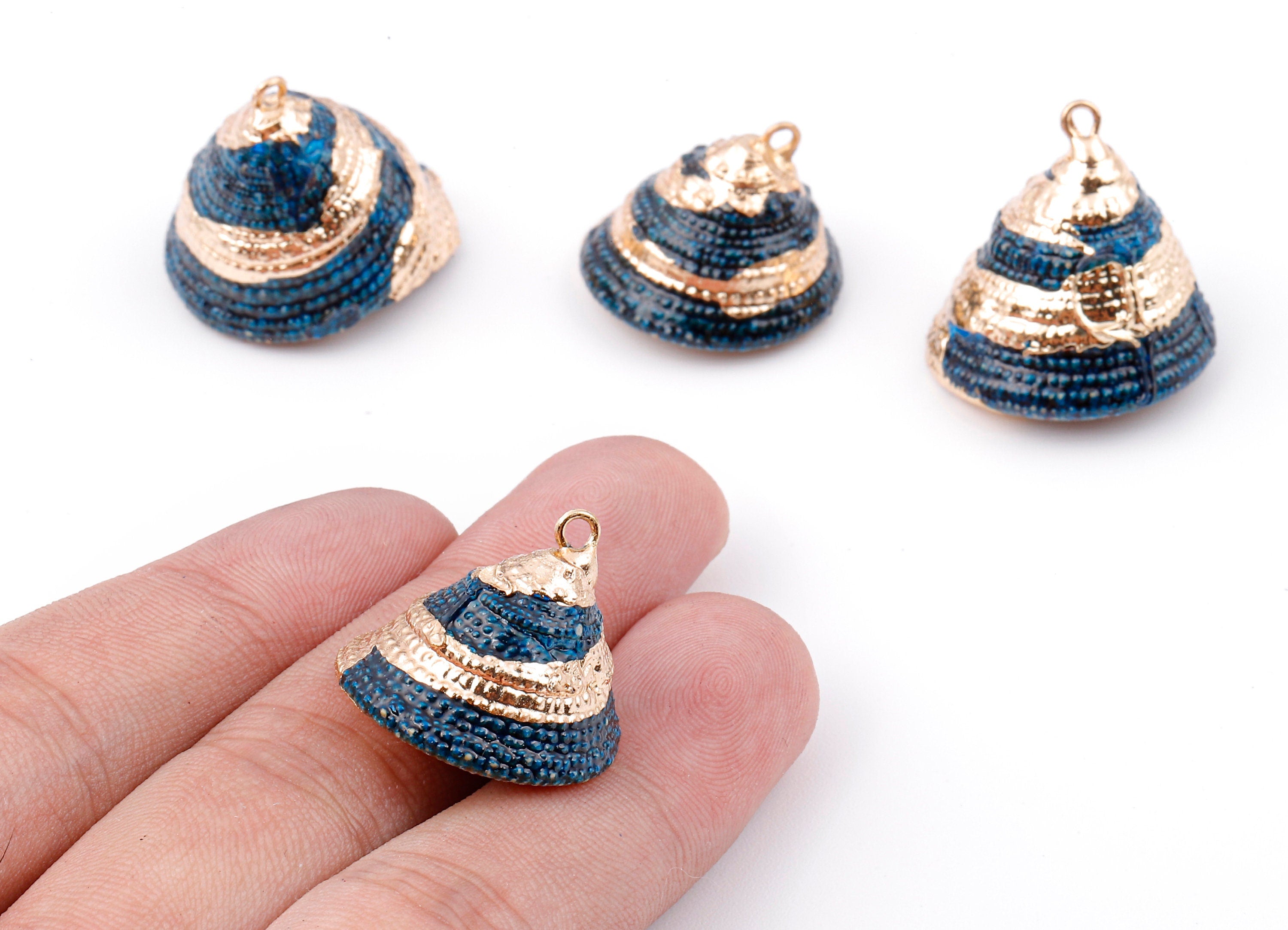 Cone Seashell Charms - Whelk Seashell Pendant - Natural Seashell Earrings - 1 Hole - 25.43x23.33mm - SF1128B - DOMEDBAZAAR