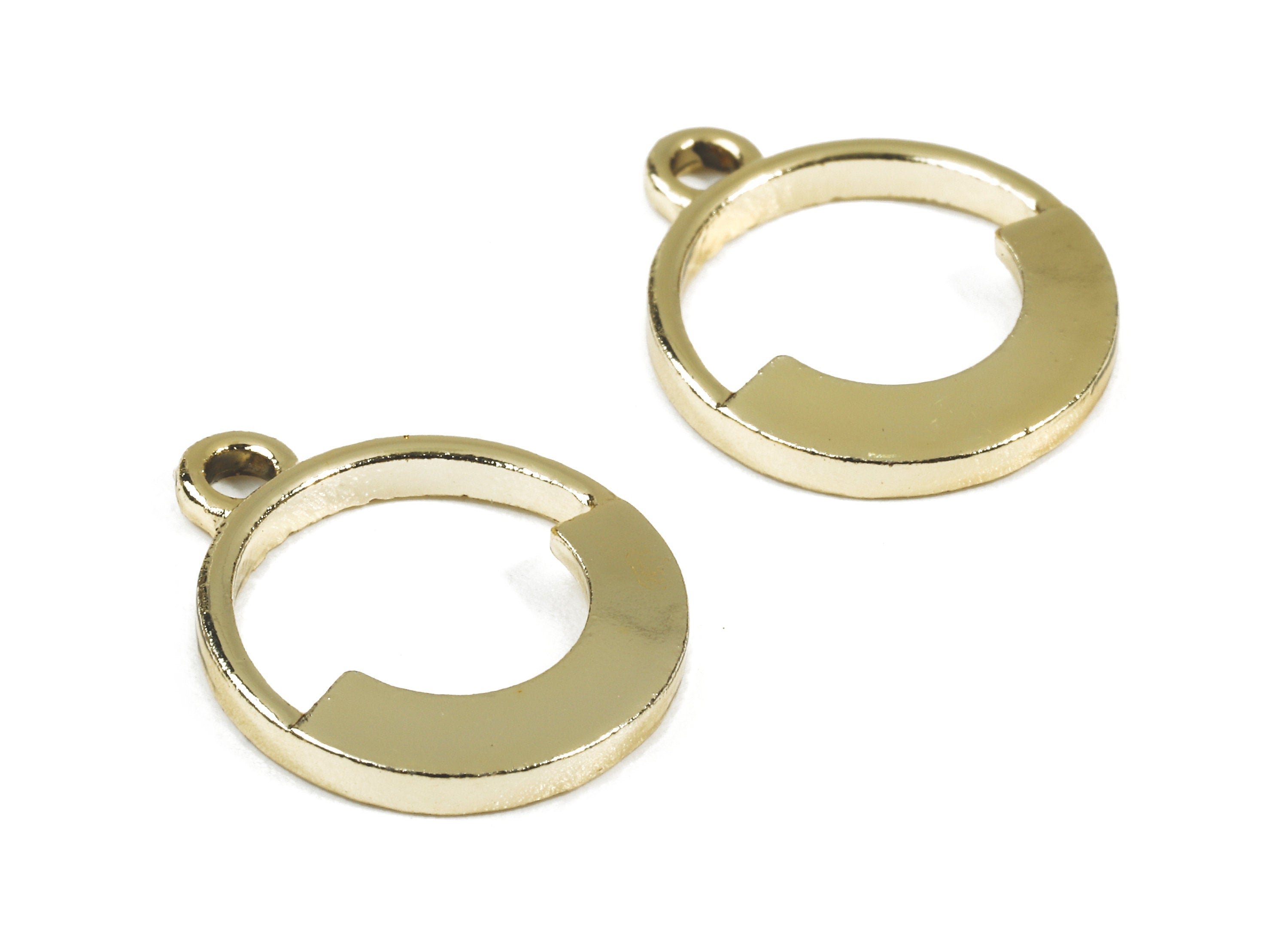 Alloy Round Charms - Zinc Alloy Round Earrings and Pendant - Gold Tone Plated - Earring Findings - 17.52x14.45x1.96mm - ZZ1504 - DOMEDBAZAAR