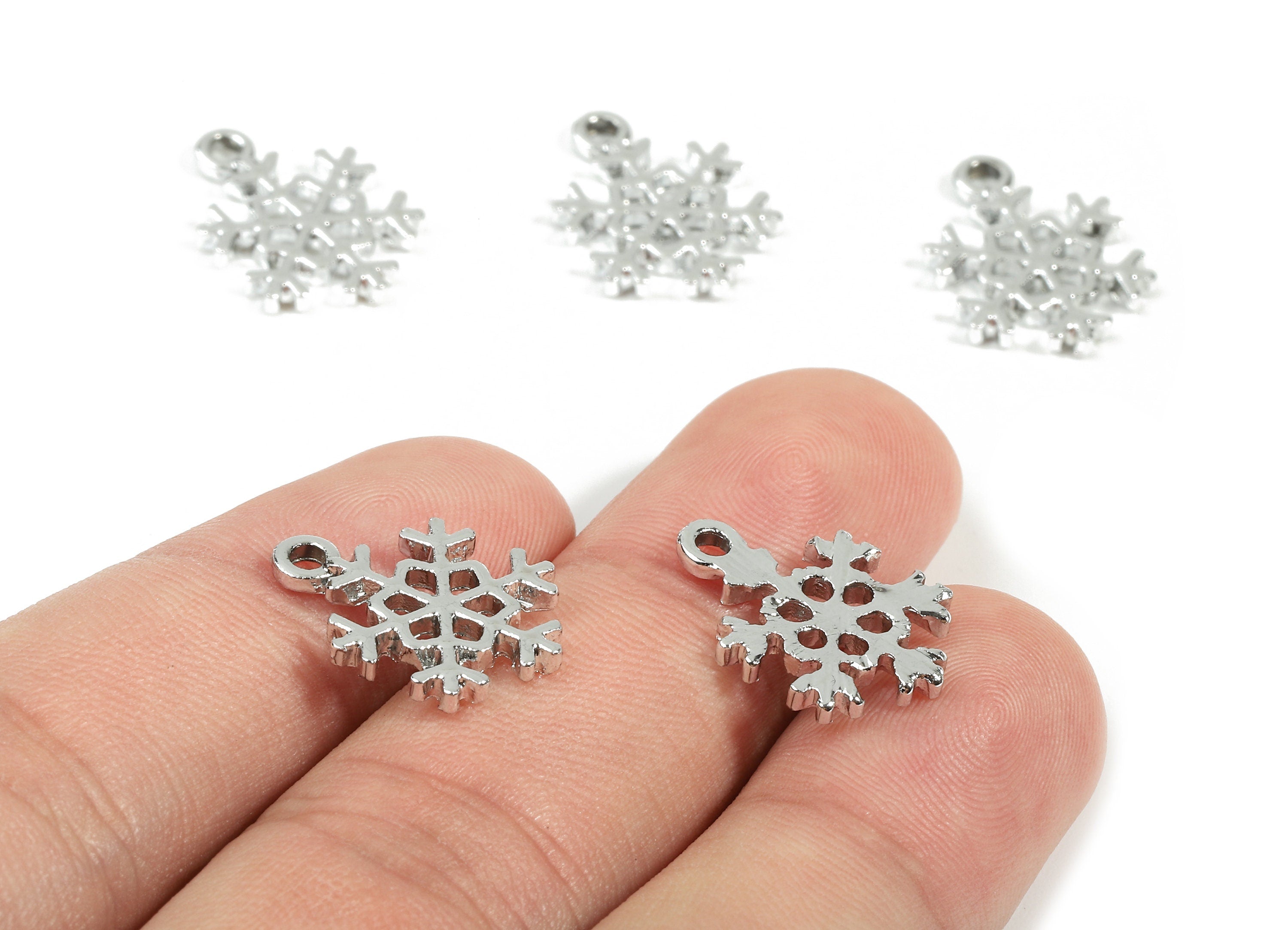 Alloy Snowflake Charms - Zinc Alloy Snowflake Earrings and Pendant - Silver Tone Plated - Earring Findings - 17.66x12.78x1.81mm - ZZ1509 - DOMEDBAZAAR