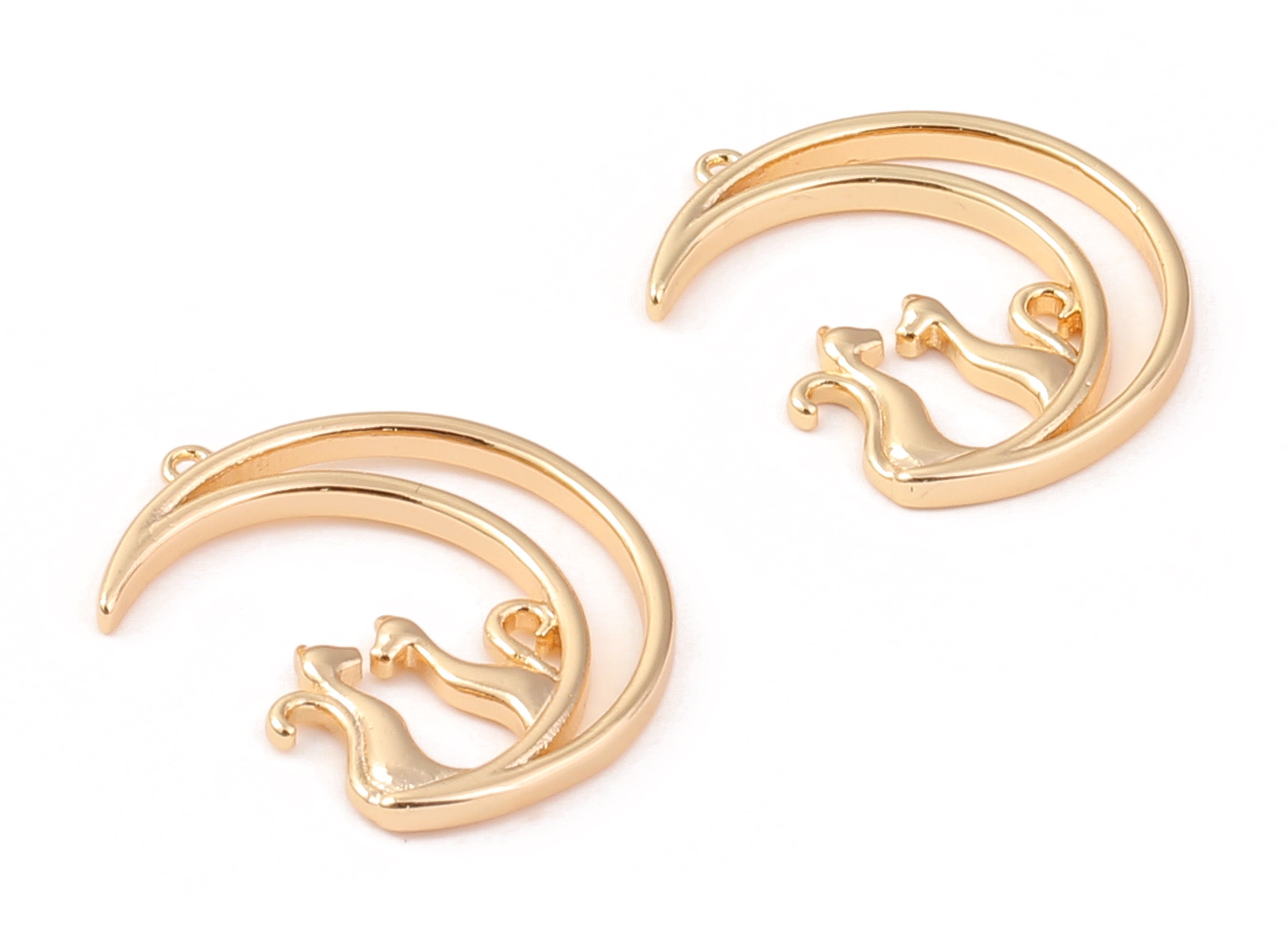 Brass Cat Moon Earring Charm - Brass Cat Moon Earring Pendant - 18K Real Gold Plated Brass - Jewelry Supplies - 24.66x19.84x1.92mm - RGP1062 - DOMEDBAZAAR