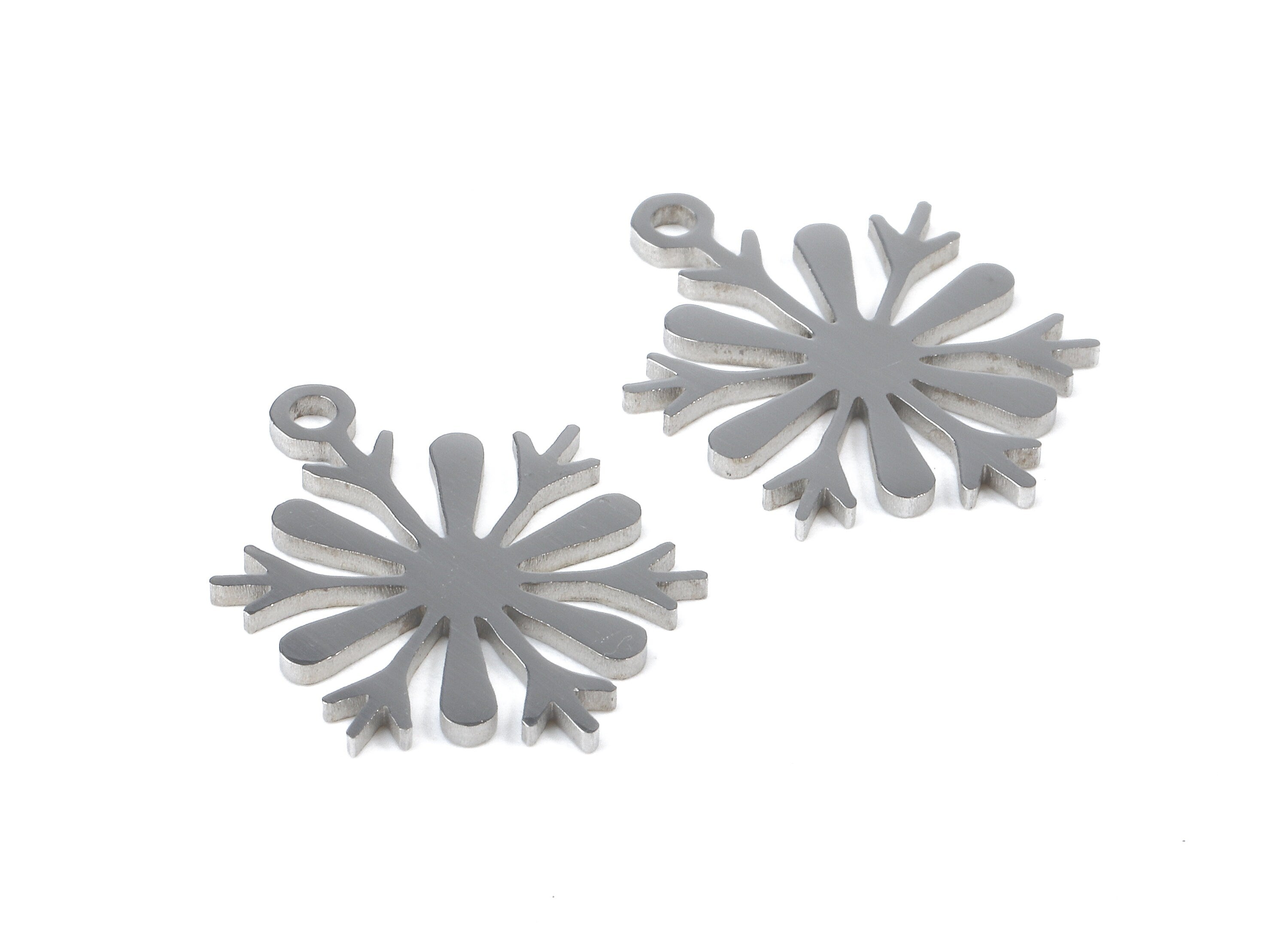 Stainless Steel Snowflake Charms - Snowflake Earrings and Pendant - Bracelet Pendant - Jewelry Supplies - 17.75x13.48x0.94mm - SS1054 - DOMEDBAZAAR