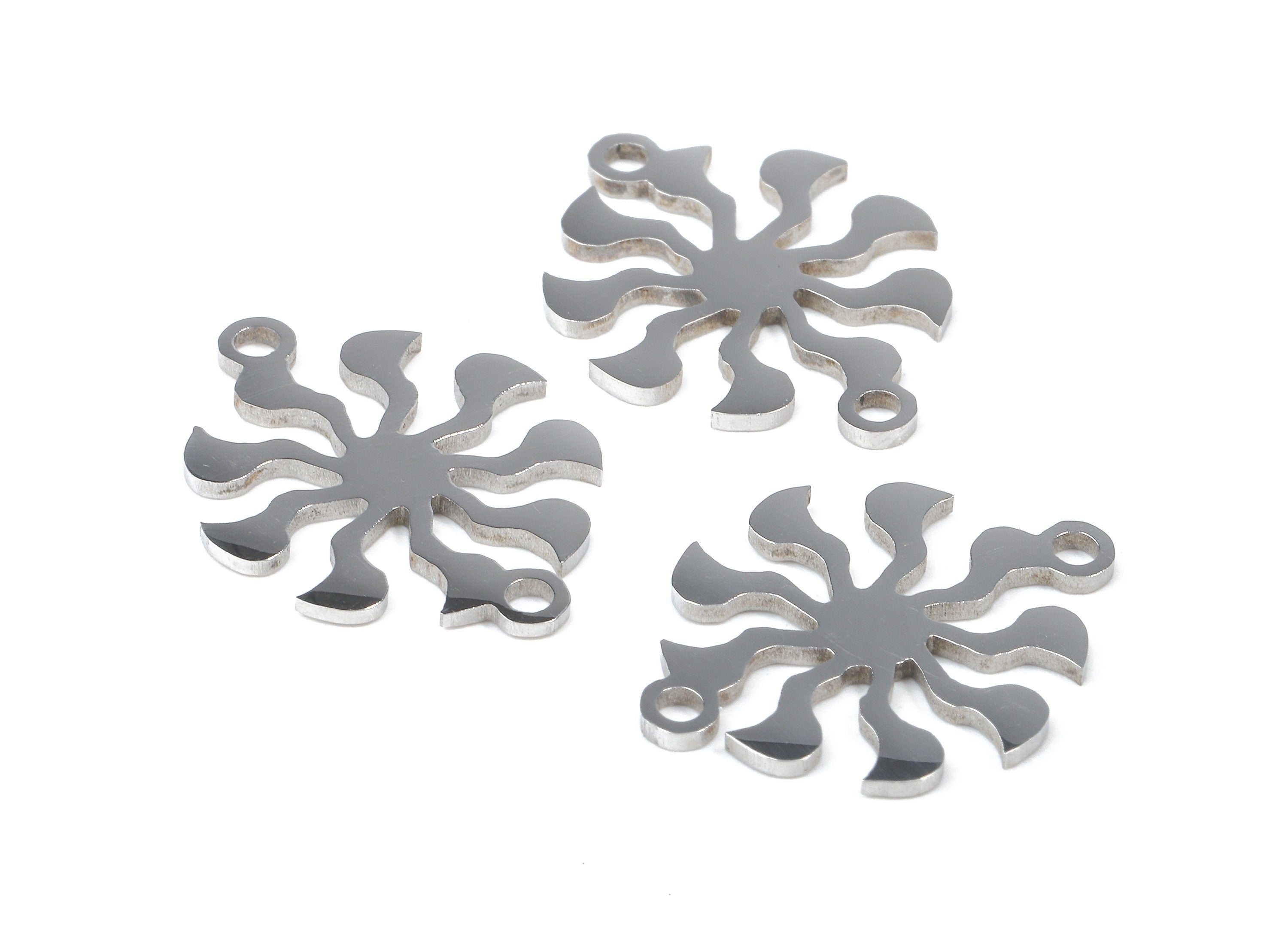 Stainless Steel Sun Connector - Sun Earrings Charms and Pendant - Bracelet Pendant - 19.53x15.33x0.94mm - SS1125 - DOMEDBAZAAR