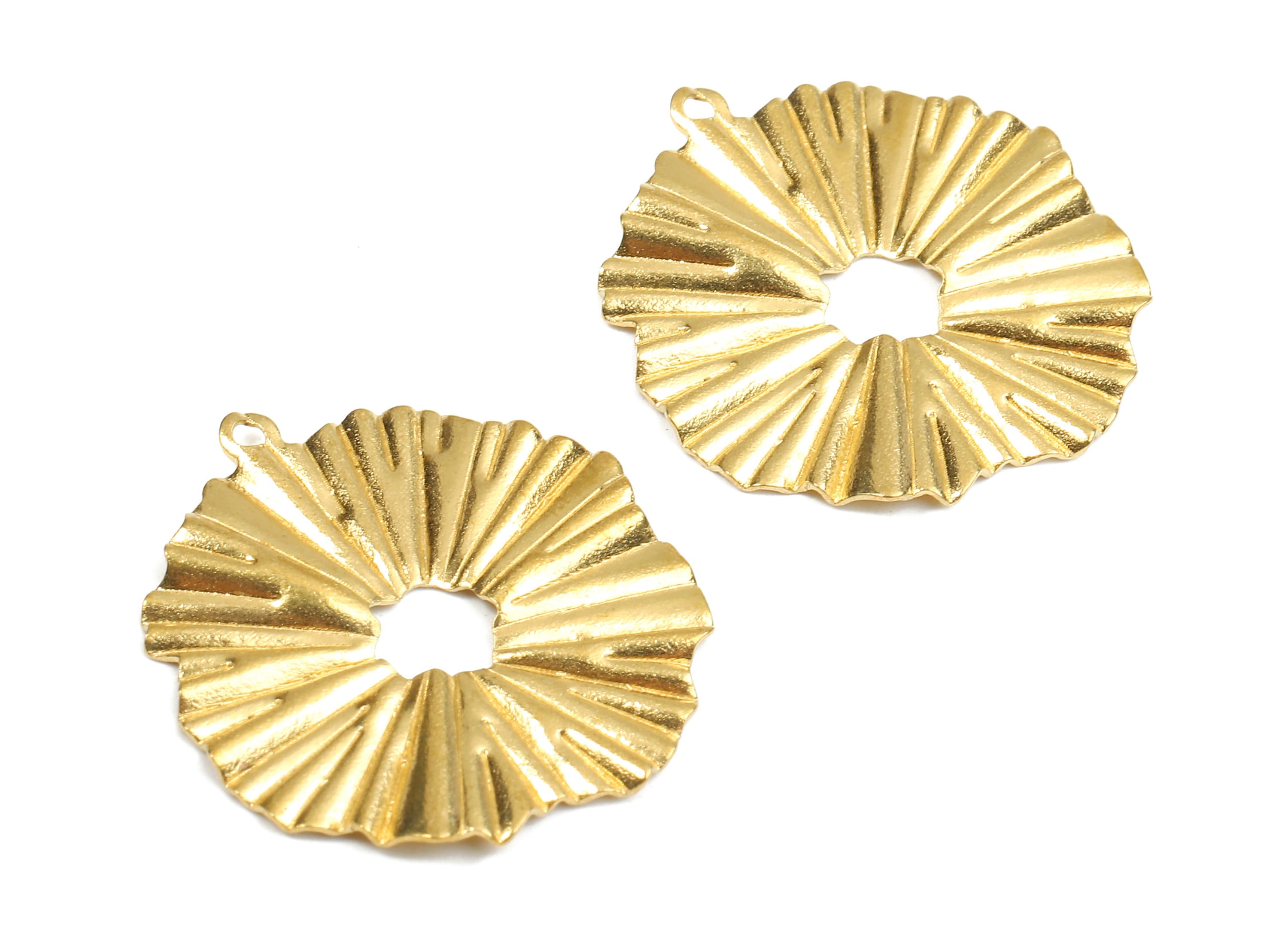 Brass Wavy Charms - Raw Brass Wavy Earrings and Pendant - Earring Findings - Jewelry Supplies - 24.9x22.71x1.68mm - PP2652 - DOMEDBAZAAR