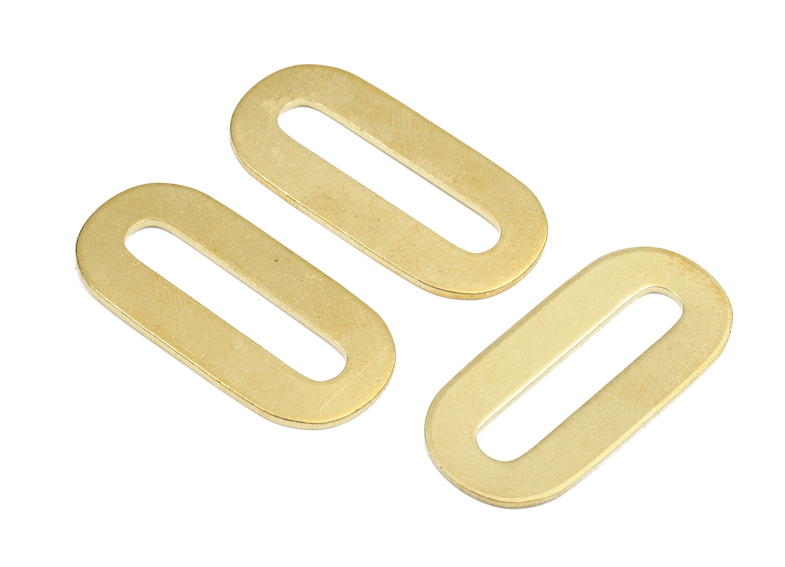 Brass O Blank - Raw Brass Letter O Blank - Brass Letter Wallart Decoration - Brass Alphabet O Blank - 31.22x15.21x1.2mm - PP2743 - DOMEDBAZAAR