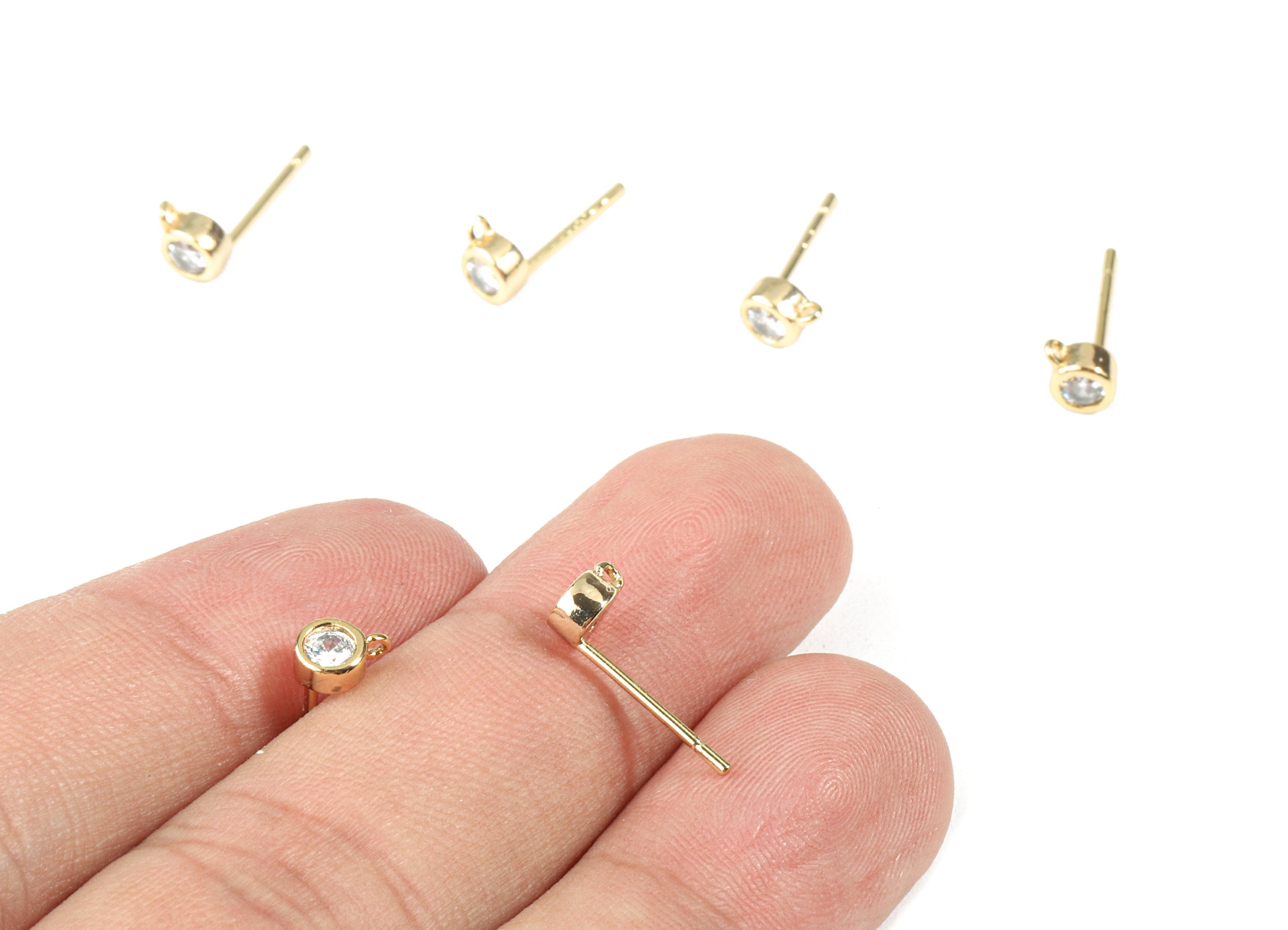 Brass Round Earring Stud with Glass - Brass Round Earring Post With Loop - 18k Real Gold Plating Brass - 5.86x4.39x2.8mm - RGP2273 - DOMEDBAZAAR